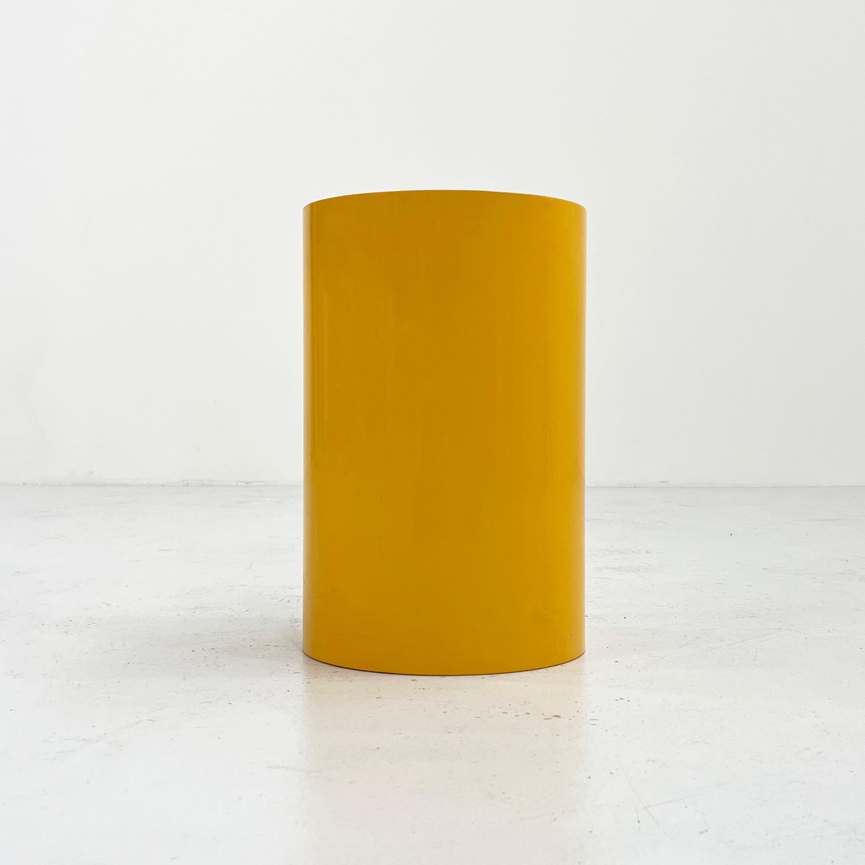 Late 20th Century Yellow Bin or Umbrella Stand Model 4670 by Gino Colombini for Kartell, 1970s