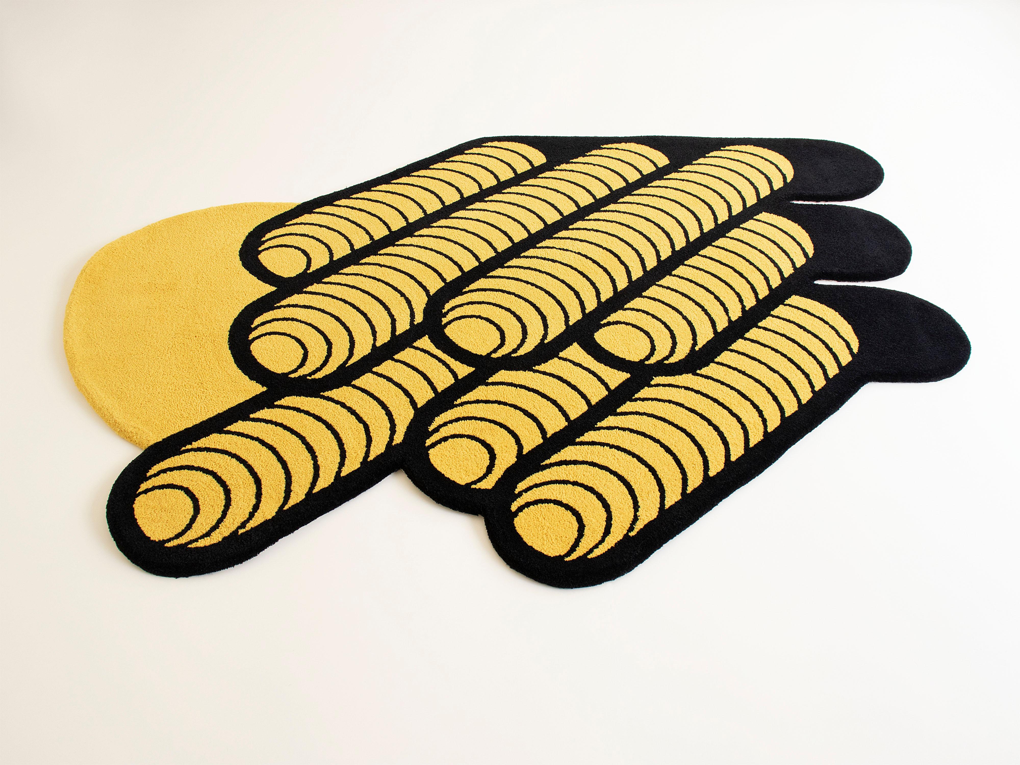 Yellow & Black Buildings Rug from Graffiti Collection by Paulo Kobylka In Good Condition For Sale In Londrina, Paraná