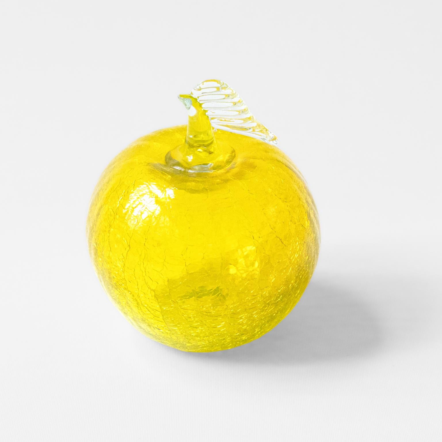 Yellow Blown Glass Decorative Object In New Condition In İSTANBUL, TR