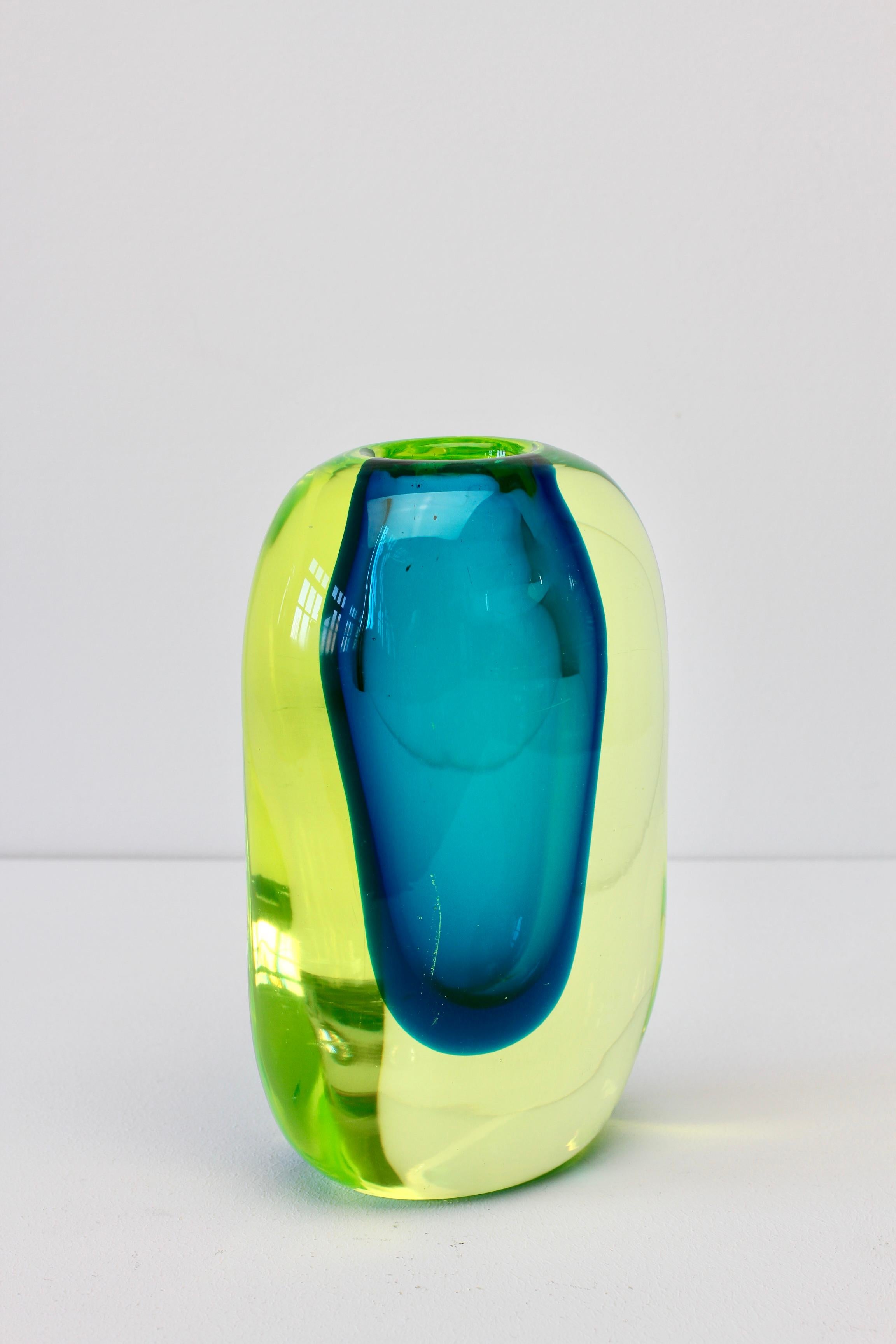 Mid-Century Modern Yellow & Blue Italian Murano Sommerso Glass Vase c. 1970s Cenedese 'Attributed'