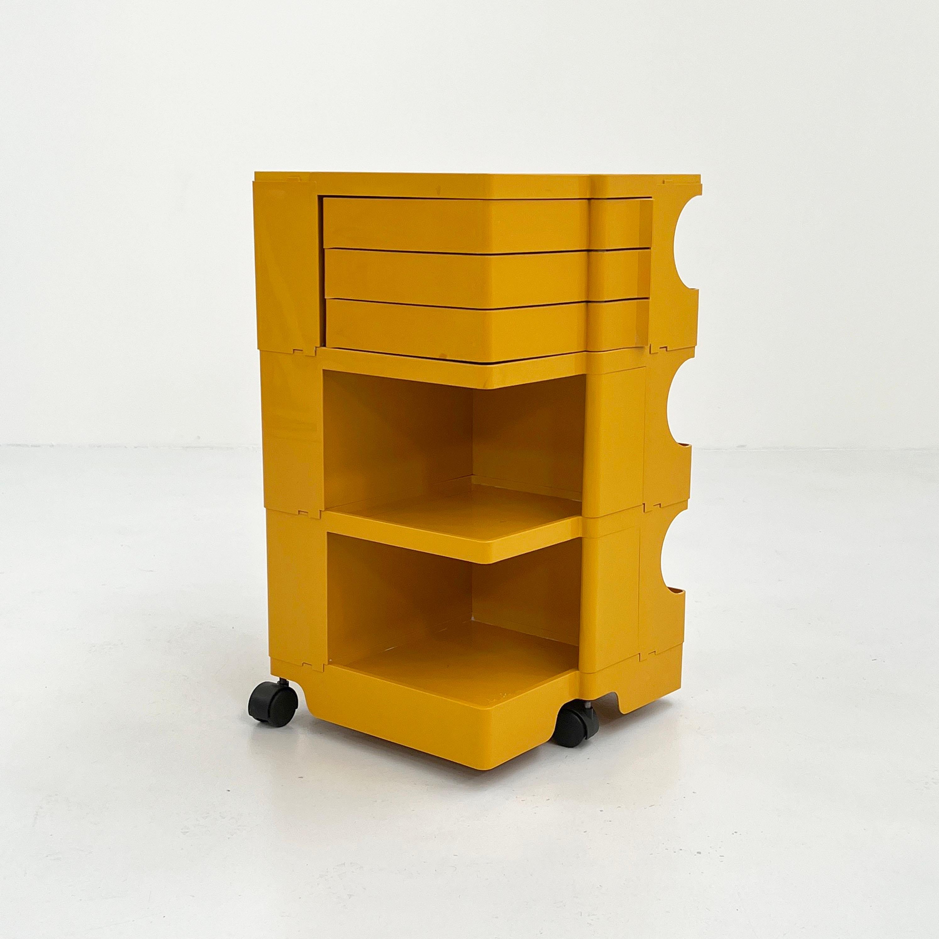 Yellow Boby Trolley by Joe Colombo for Bieffeplast, 1960s
Designer - Joe Colombo 
Producer - Bieffeplast
Model - Boby Trolley
Design Period - Sixties
Measurements - width 41 cm x depth 39 cm x height 74 cm
Materials - Plastic
Color -