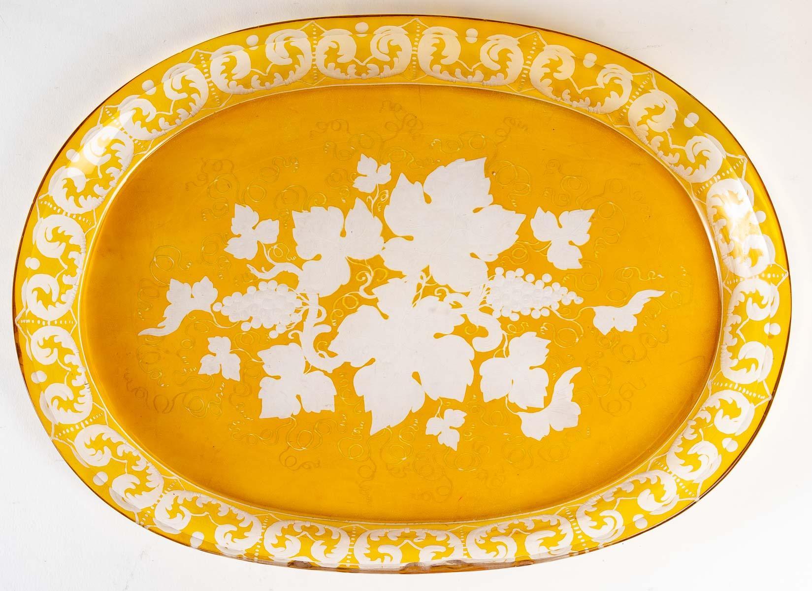 Service de table en cristal jaune de Bohème, XIXe siècle en vente 2