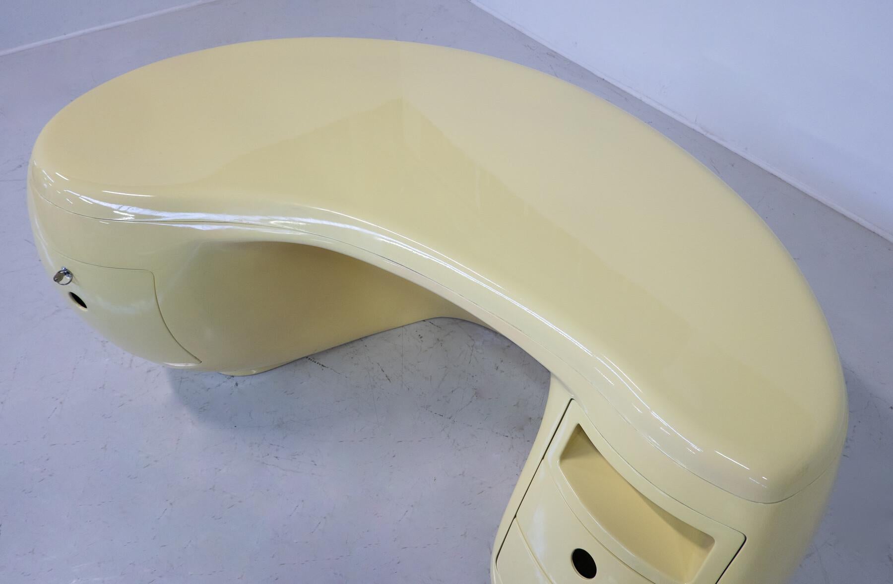Resin Yellow Boomerang Desk by Maurice Calka for LeLeu Deshays, France, 1970s