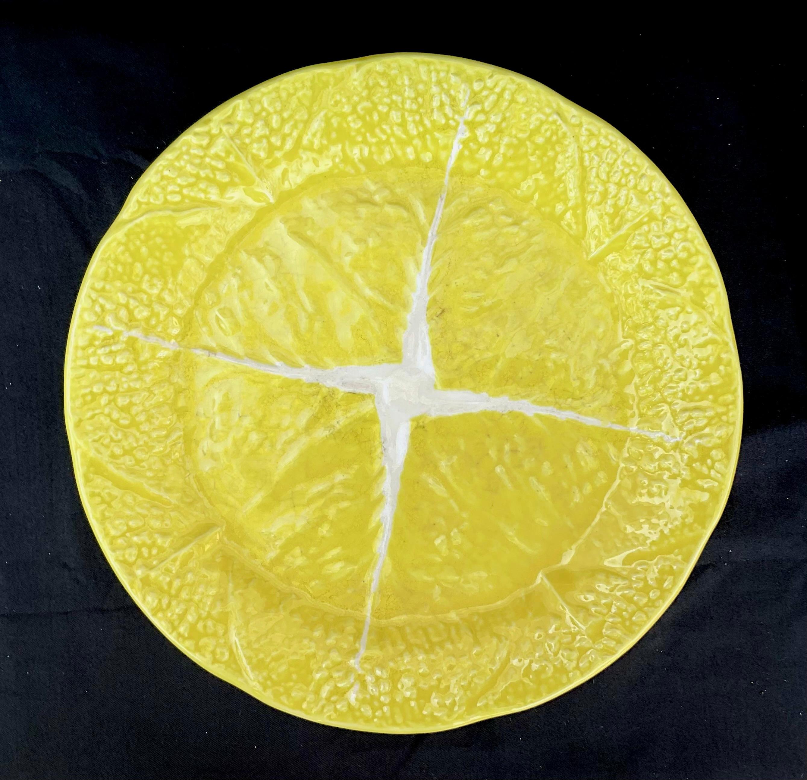Set di stoviglie a foglia di cavolo giallo Bordallo Pinheiro da cinquantaquattro pezzi in vendita 1
