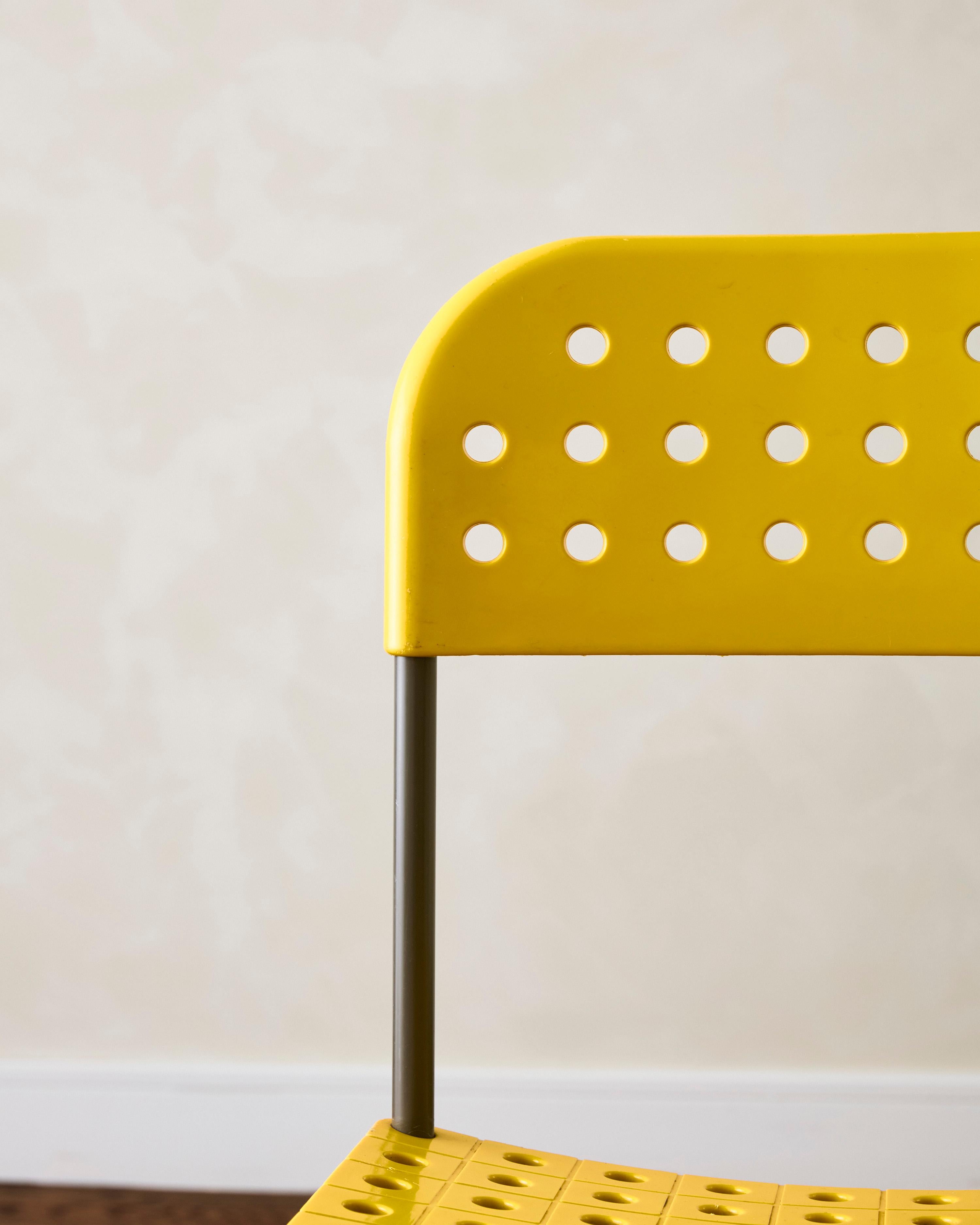 20th Century Yellow Box Chair by Enzo Mari for Anonima Castelli