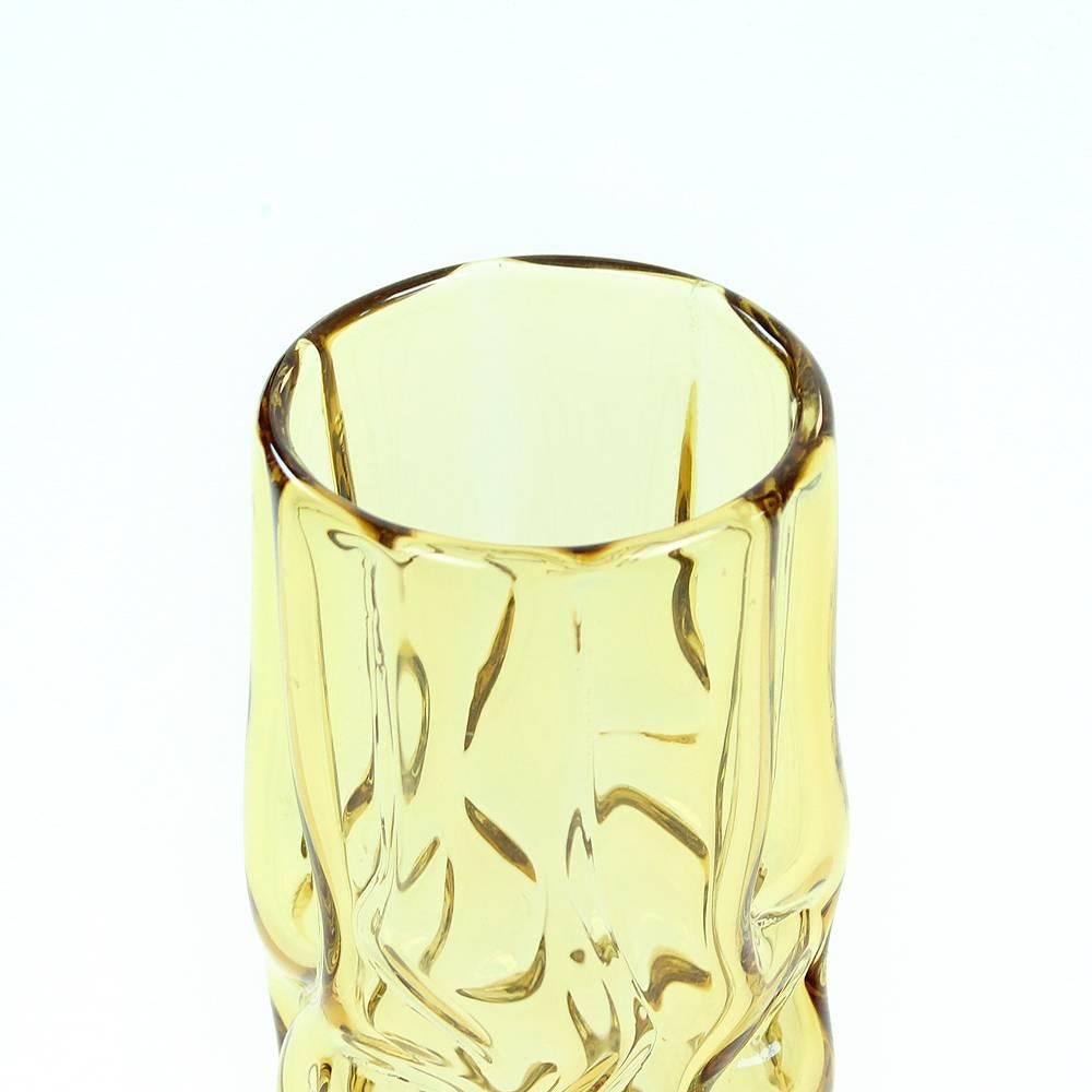 Mid-Century Modern Yellow Brain Vase by Pavel Hlava for Glass Union Crystalex, Czechoslovakia, 1968 For Sale