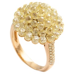 Bague en or jaune 18 carats avec diamants en forme de briolette 