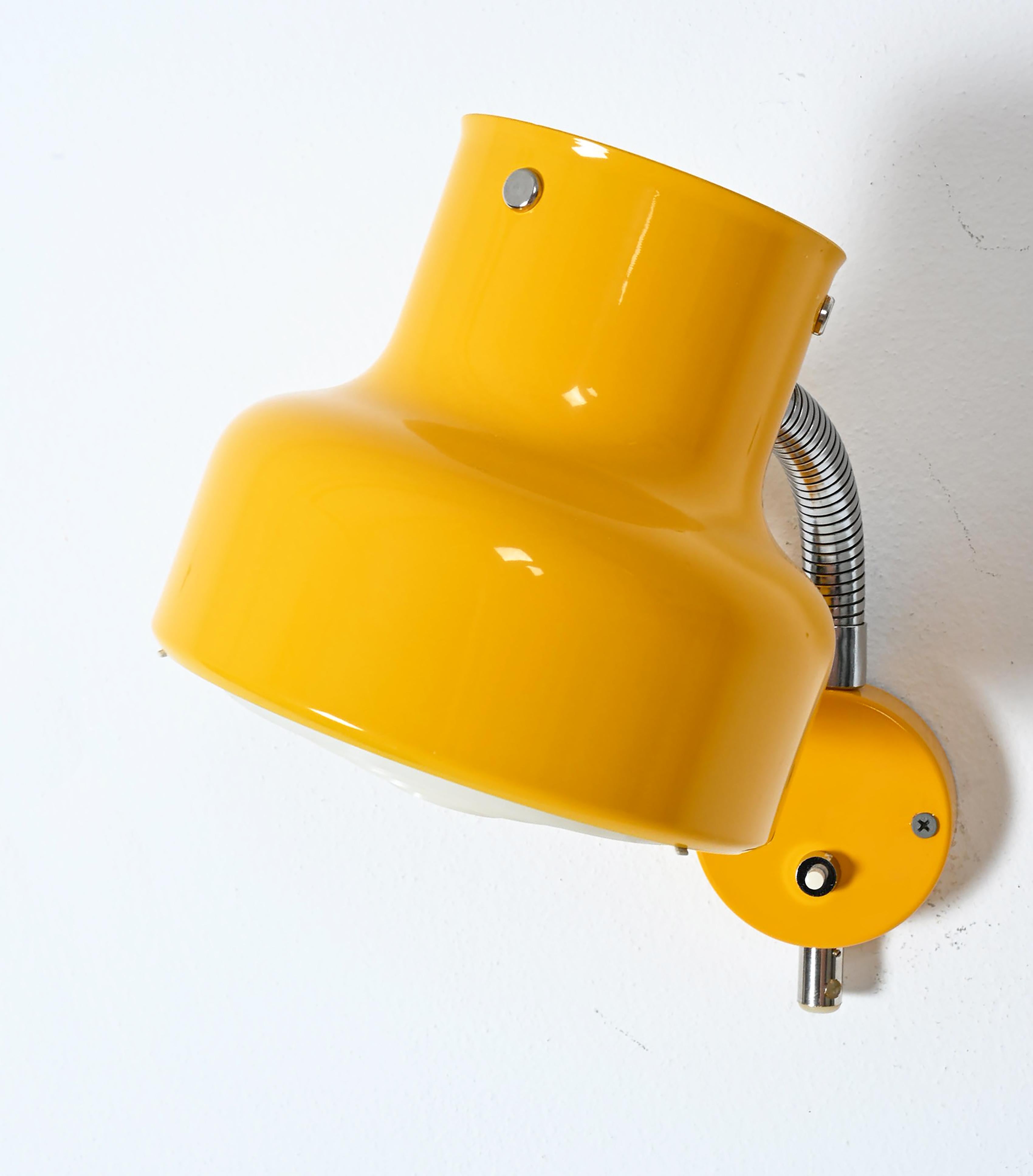 Lámpara de pared Bumling amarilla de Ateljé Lyktan en venta 1
