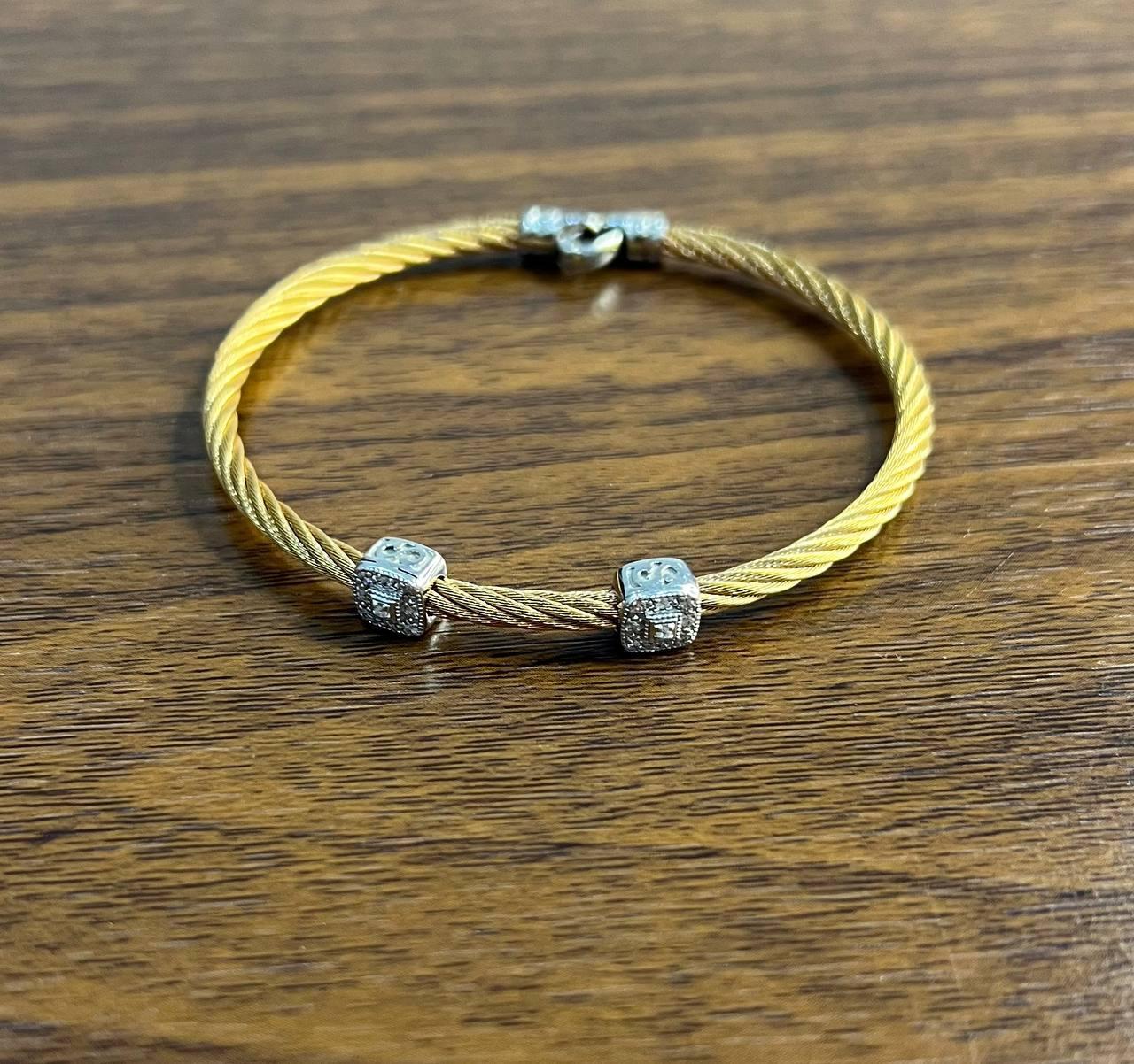 Women's Yellow Cable Row 18 Karat White Gold Diamonds Filigree Statement Steel Bracelet For Sale