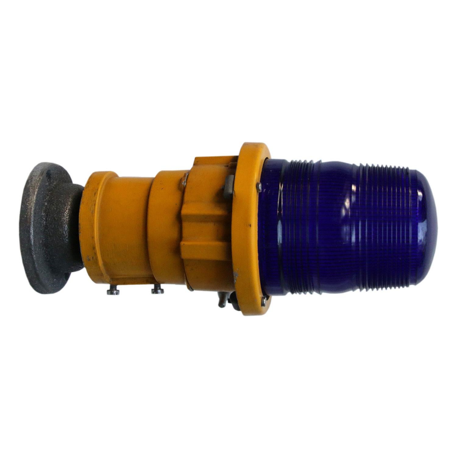 Runway light Airport Twente. Striped blue glass

Weight: 2.7 kg / 6 lb

Priced per individual item. All lamps have been made suitable by international standards for incandescent light bulbs, energy-efficient and LED bulbs. E26/E27 bulb holders and