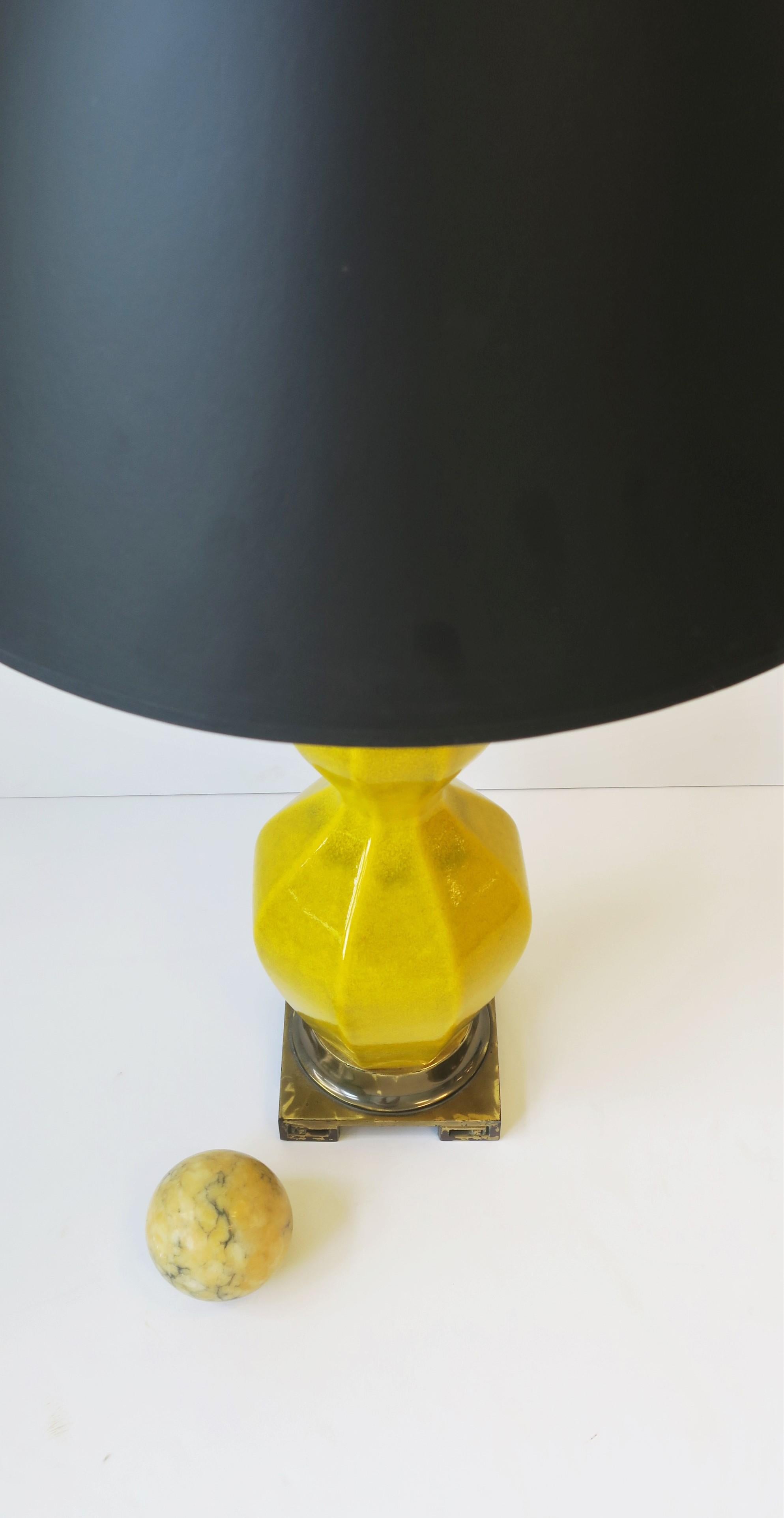 Midcentury Modern Yellow Ceramic and Brass Table Lamps, circa 1960s, Pair 8