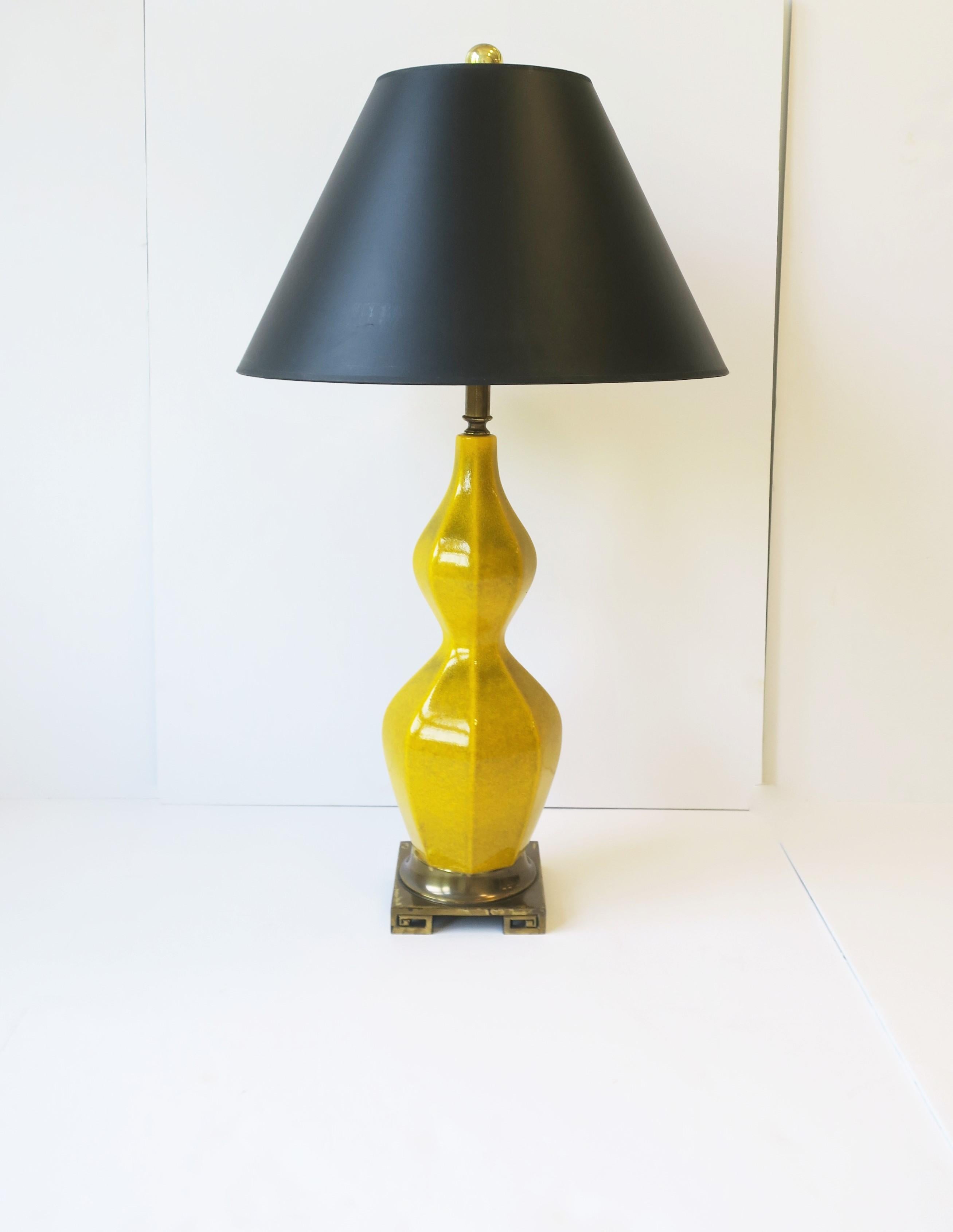 Midcentury Modern Yellow Ceramic and Brass Table Lamps, circa 1960s, Pair 3