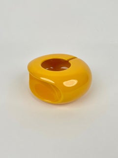 Posacenere in ceramica gialla di Pino Spagnolo per Sicart, Italia, anni '70