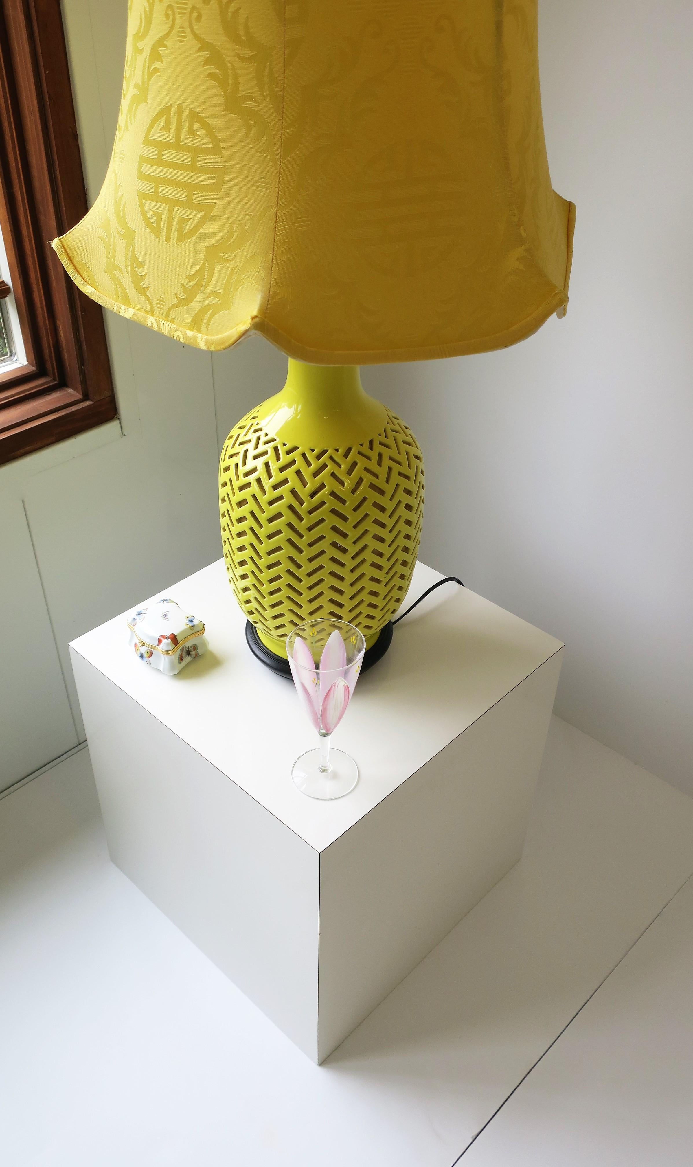 Glazed Bright Yellow Ceramic Chevron Chinoiserie Table Lamp with Silk Shade For Sale