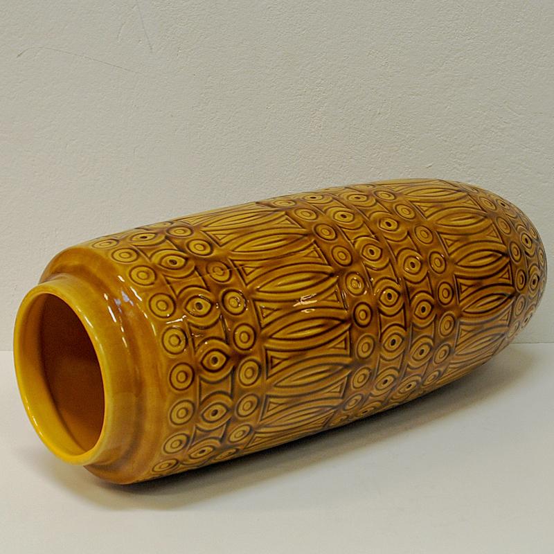 Big Yellow Ceramic vintage Inka Vase by Scheurich W. Germany, 1960s In Good Condition In Stockholm, SE