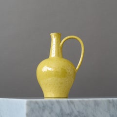 Vaso / Brocca in ceramica gialla di Erik Mornils per Nittsjo, Svezia, 1930.