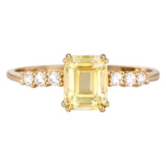 Yellow Ceylon Sapphire & Diamonds 18K Yellow Gold Ring