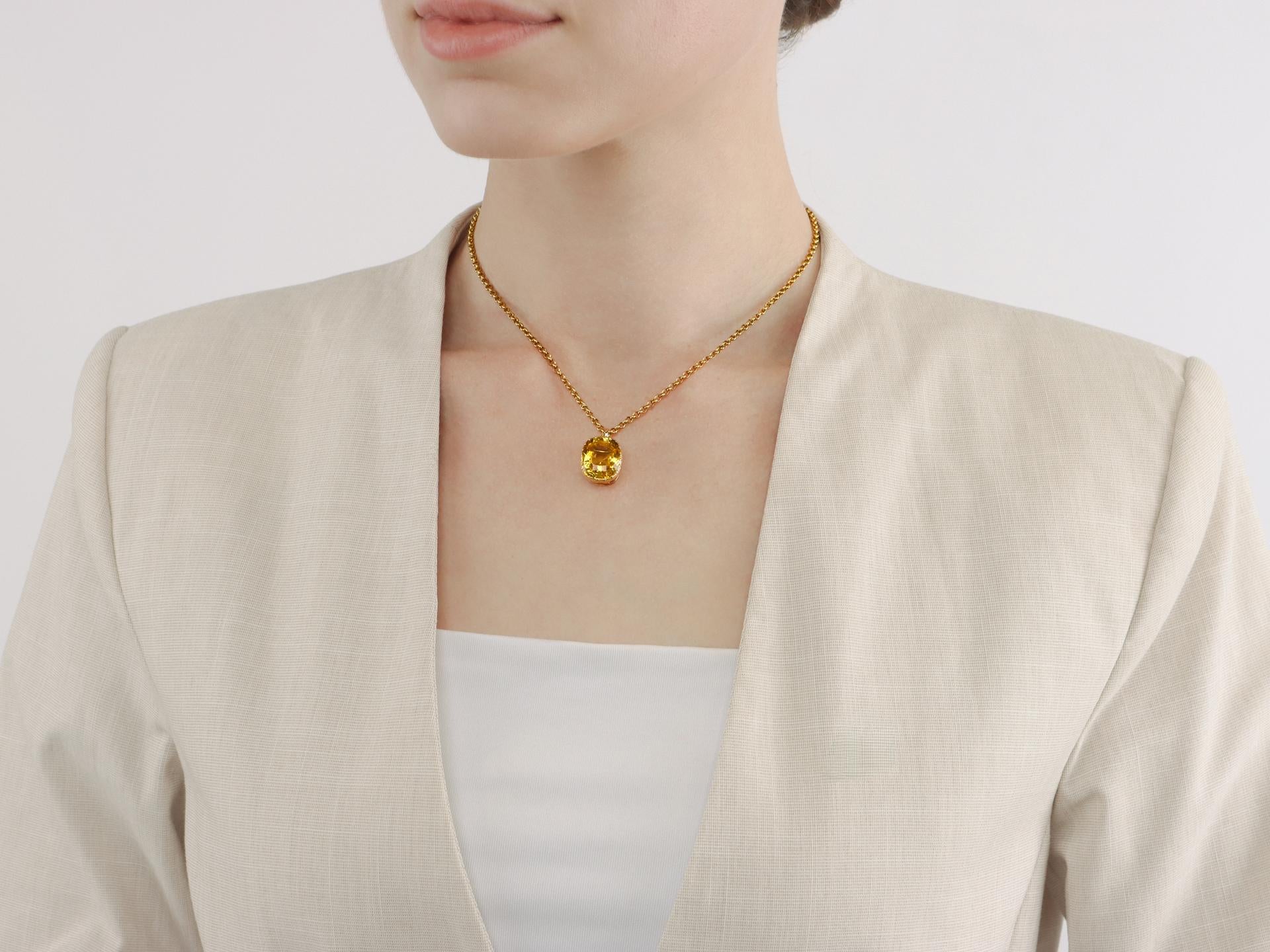 Victorian Yellow Ceylon Sapphire pendant, circa 1890. For Sale