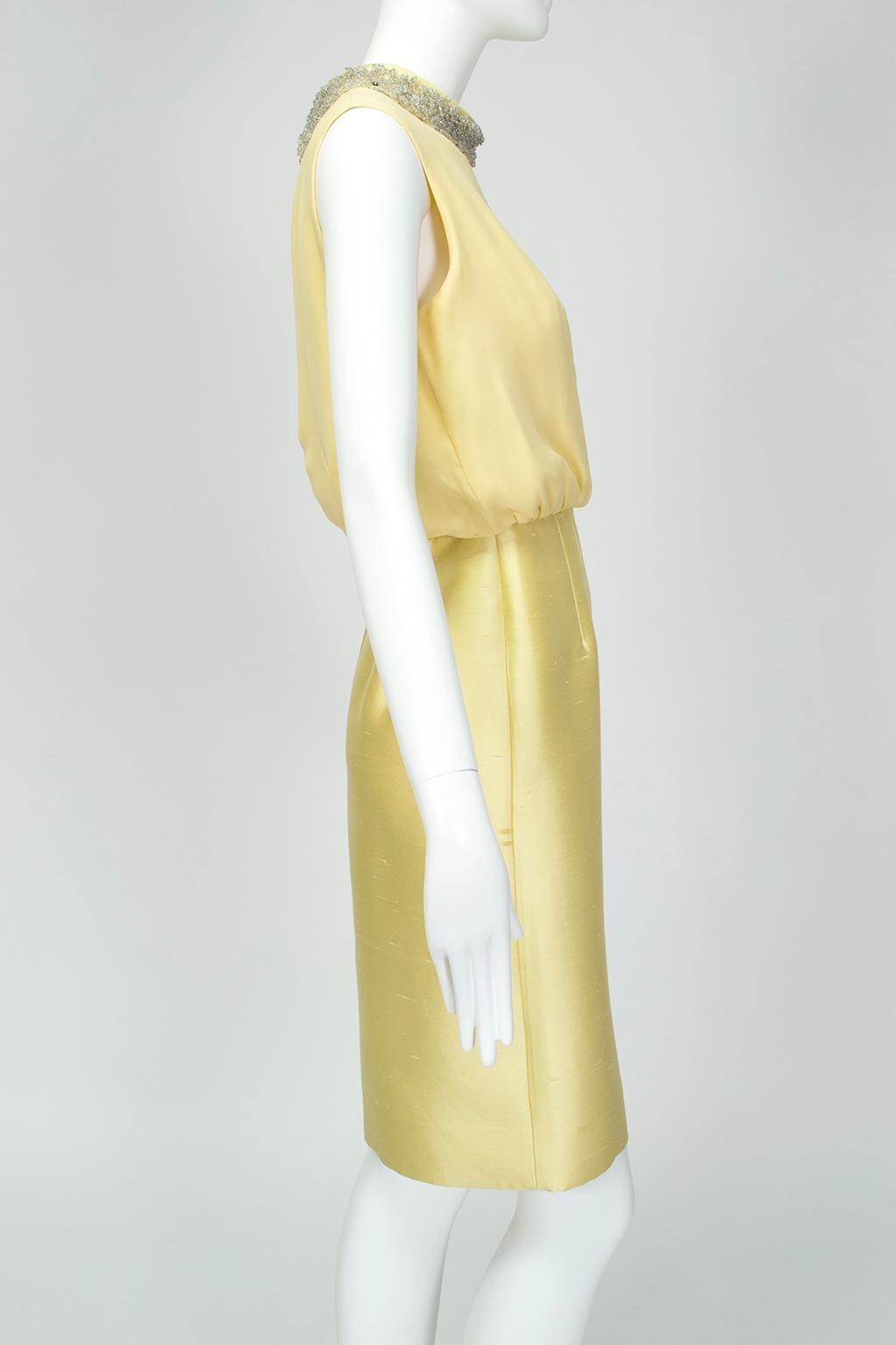 Gelber perlenbesetzter Chantung-Rollkragenanzug und Empire-Jacke - M, 1960er Jahre Damen im Angebot