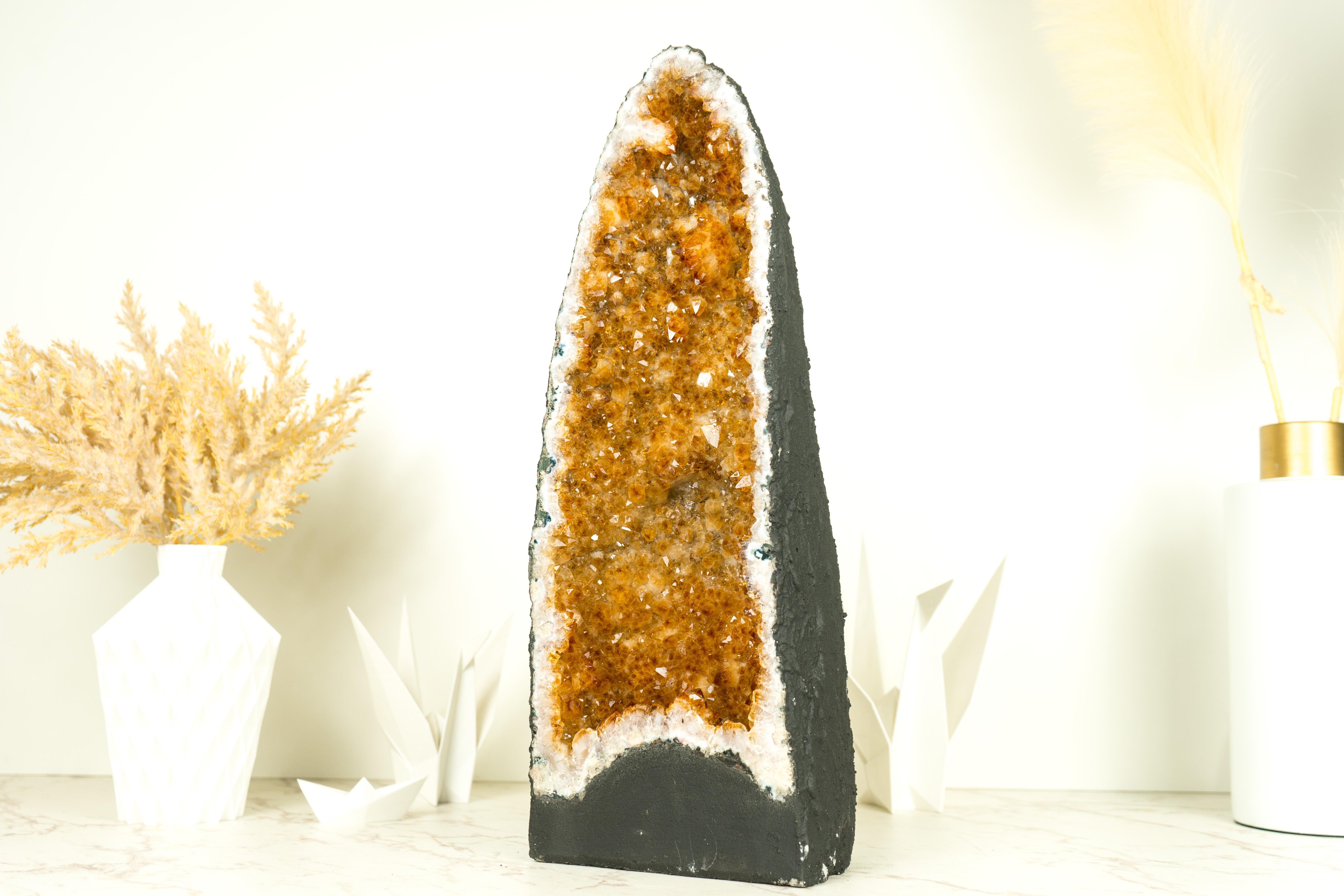 Yellow Citrine Crystal Geode with Stalactite Flowers In Excellent Condition In Ametista Do Sul, BR