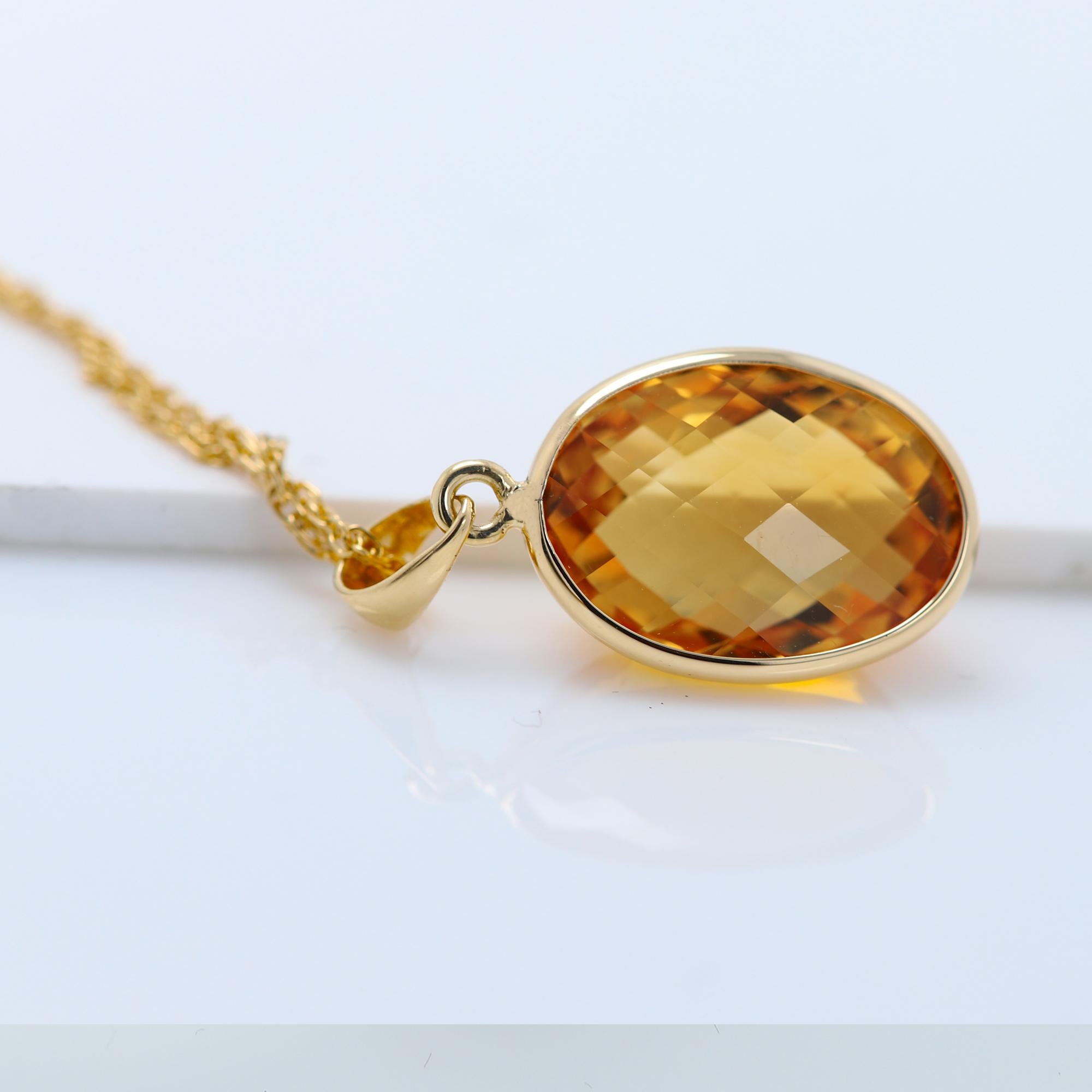 Ovaler Anhänger aus gelbem Citrin 14 Karat Gelbgold im Zustand „Neu“ in Brooklyn, NY