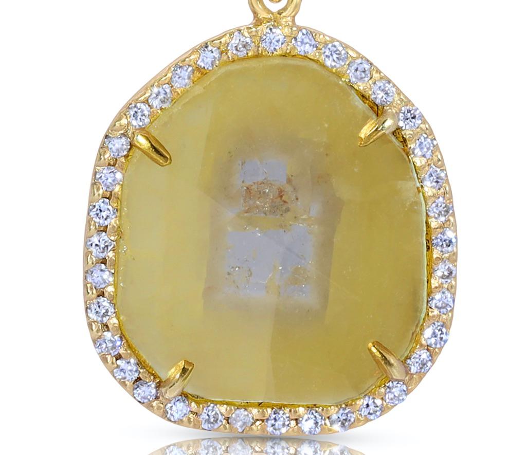 Modern Yellow Clear Diamond Slice Drop Earrings with Diamond Halo in 18k Yellow Gold For Sale
