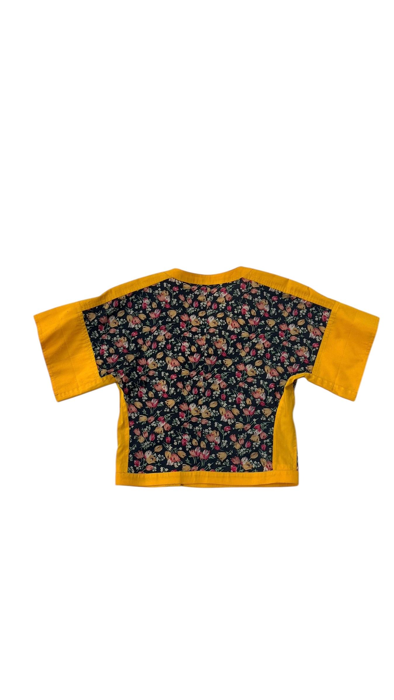 Yellow Cotton and Floral Cropped Blouse and Skirt Set For Sale 5