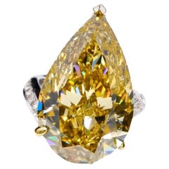 Yellow Crown 18K Yellow Gold Oval Diamond Ring