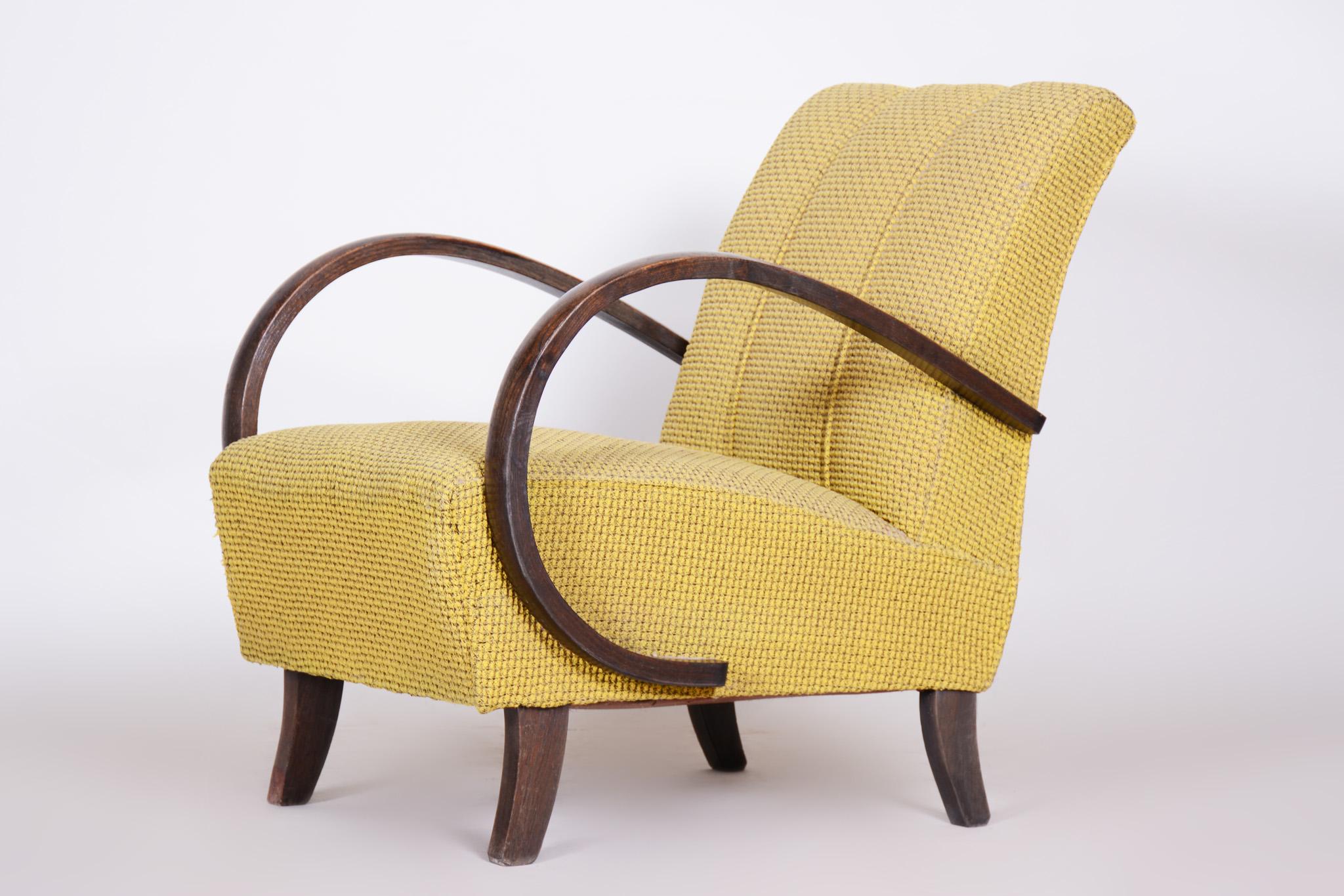 Pair of Art Deco armchairs
Source: Czechia (Czech republic)
Period: 1930-1939.
Material: Beech
Architect: Jindrich Halabala (UP Zavody Maker)
Original well preserved condition.