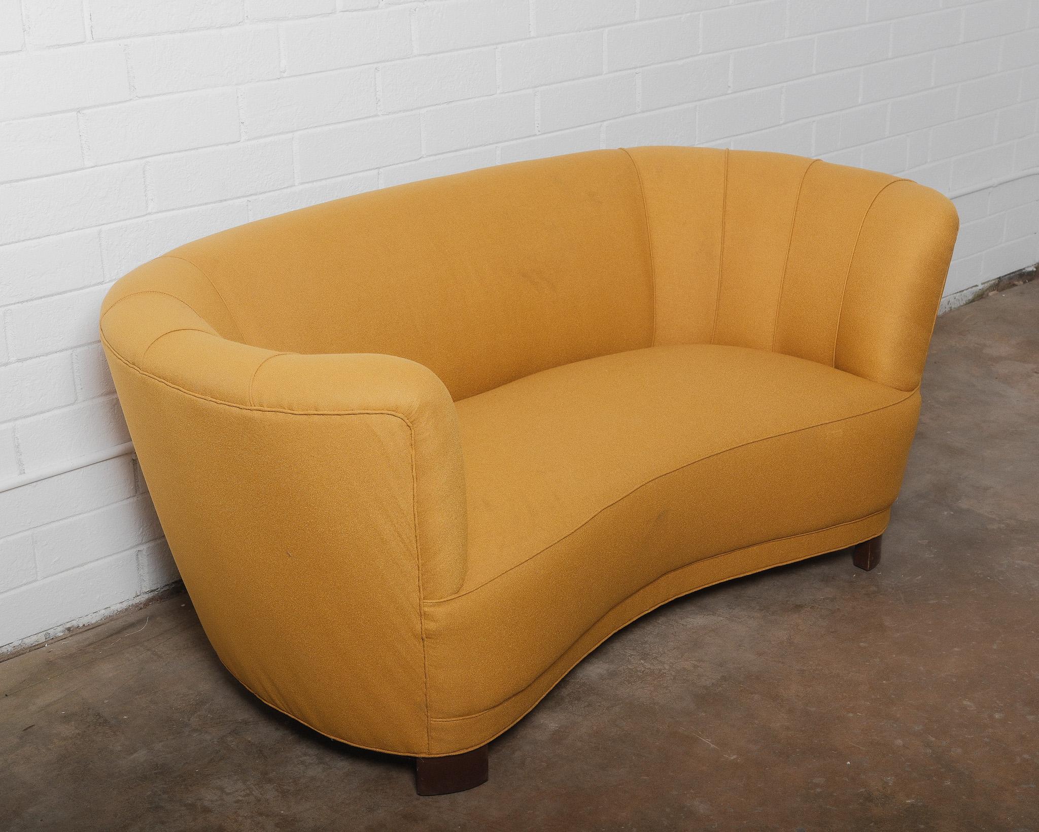 Yellow Danish Curved Banana Sofa 1940s In Good Condition For Sale In High Point, NC