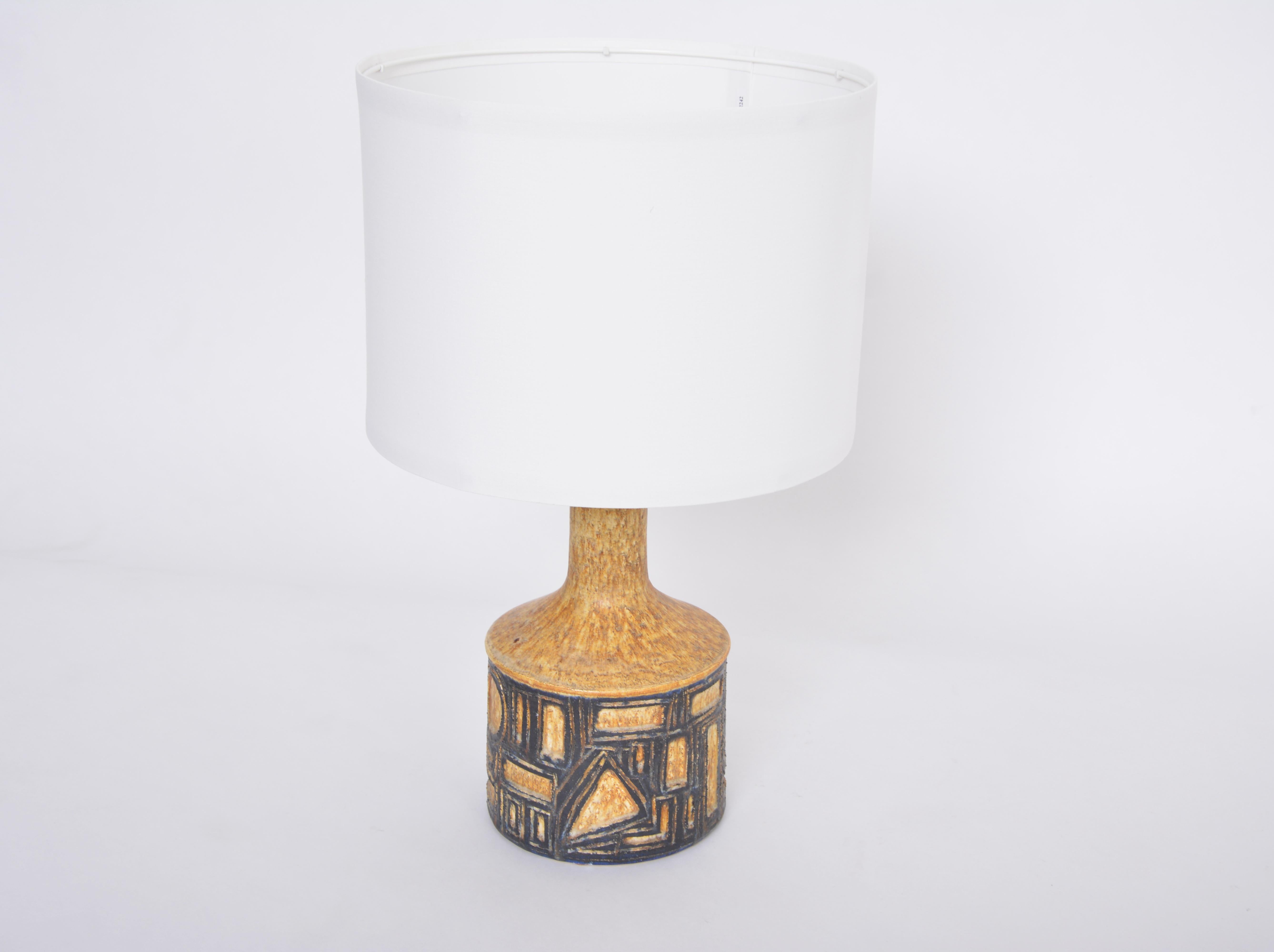 20th Century Yellow Danish Mid-Century Modern Ceramic Table Lamp by Jette Hellerøe