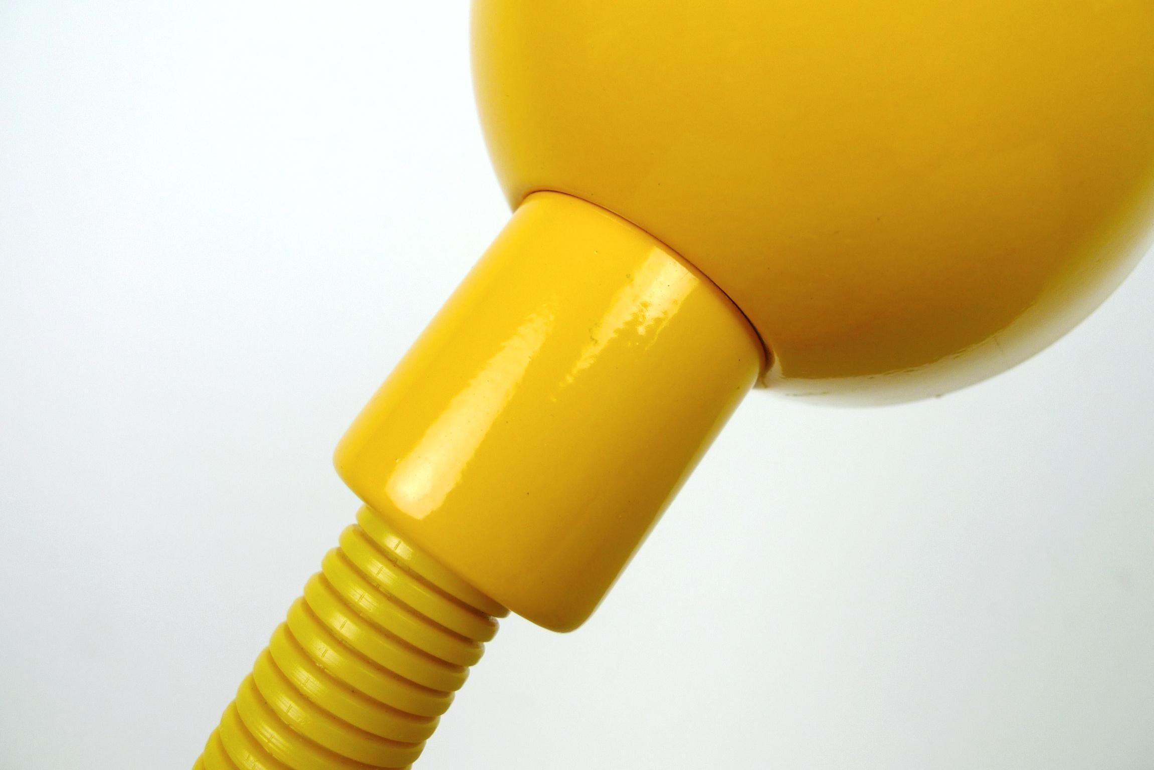 Yellow Desk Lamp, Italy, 1970s For Sale 7