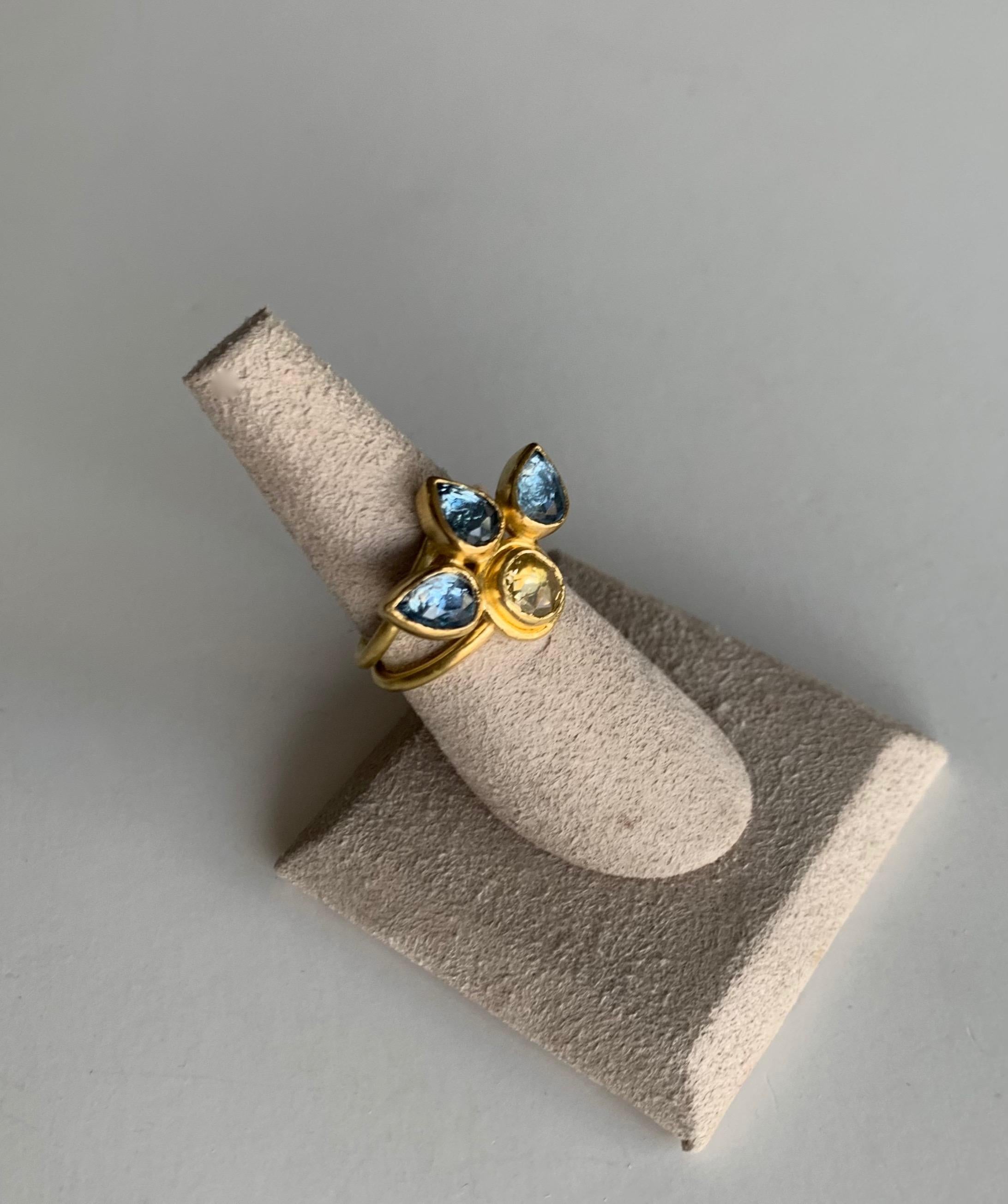 Women's Yellow Diamond and Aquamarine Ring in 22 Karat Gold and 20 Karat Gold For Sale