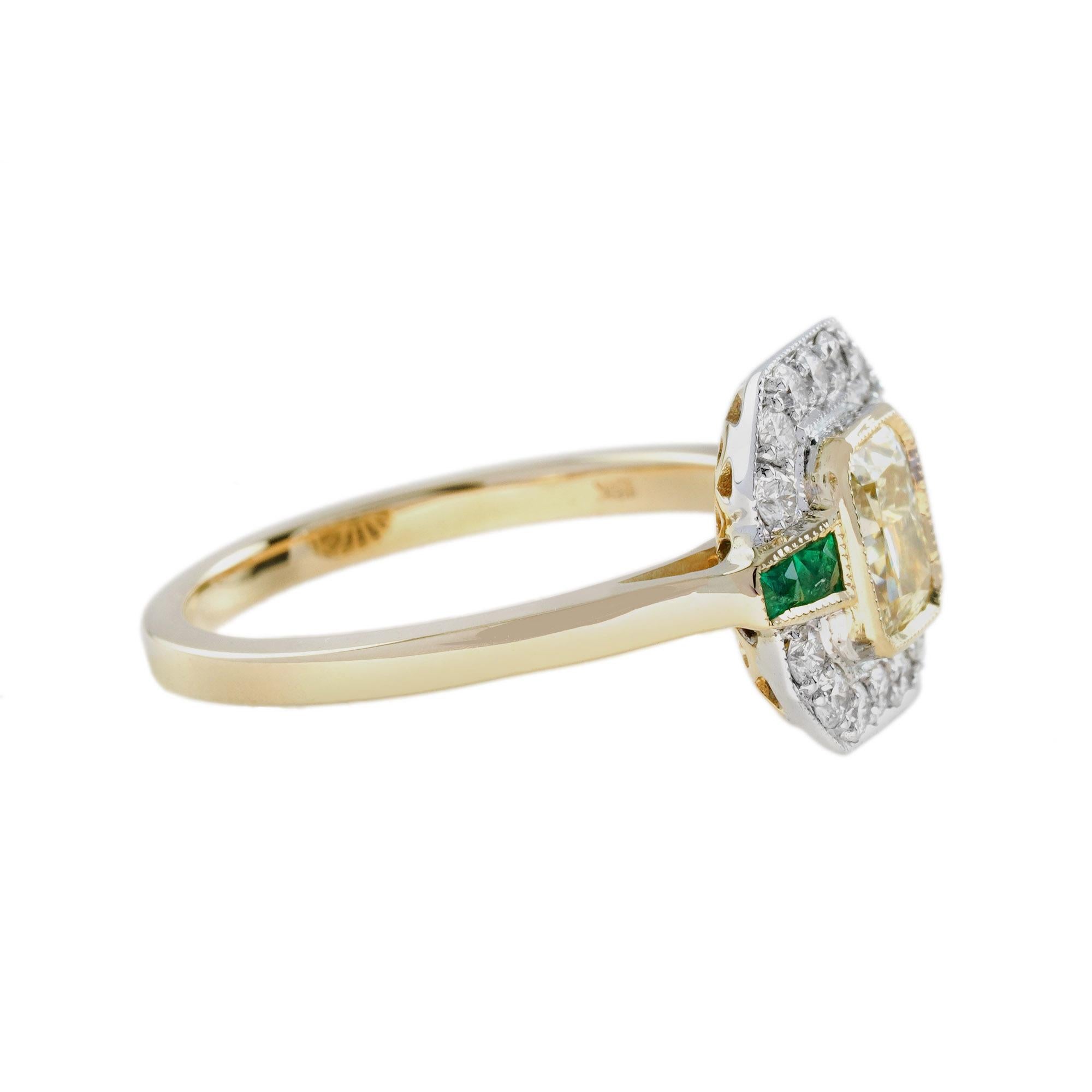 GIA Diamond and Emerald Art Deco Style Engagement Ring in 18K Yellow Gold In New Condition For Sale In Bangkok, TH