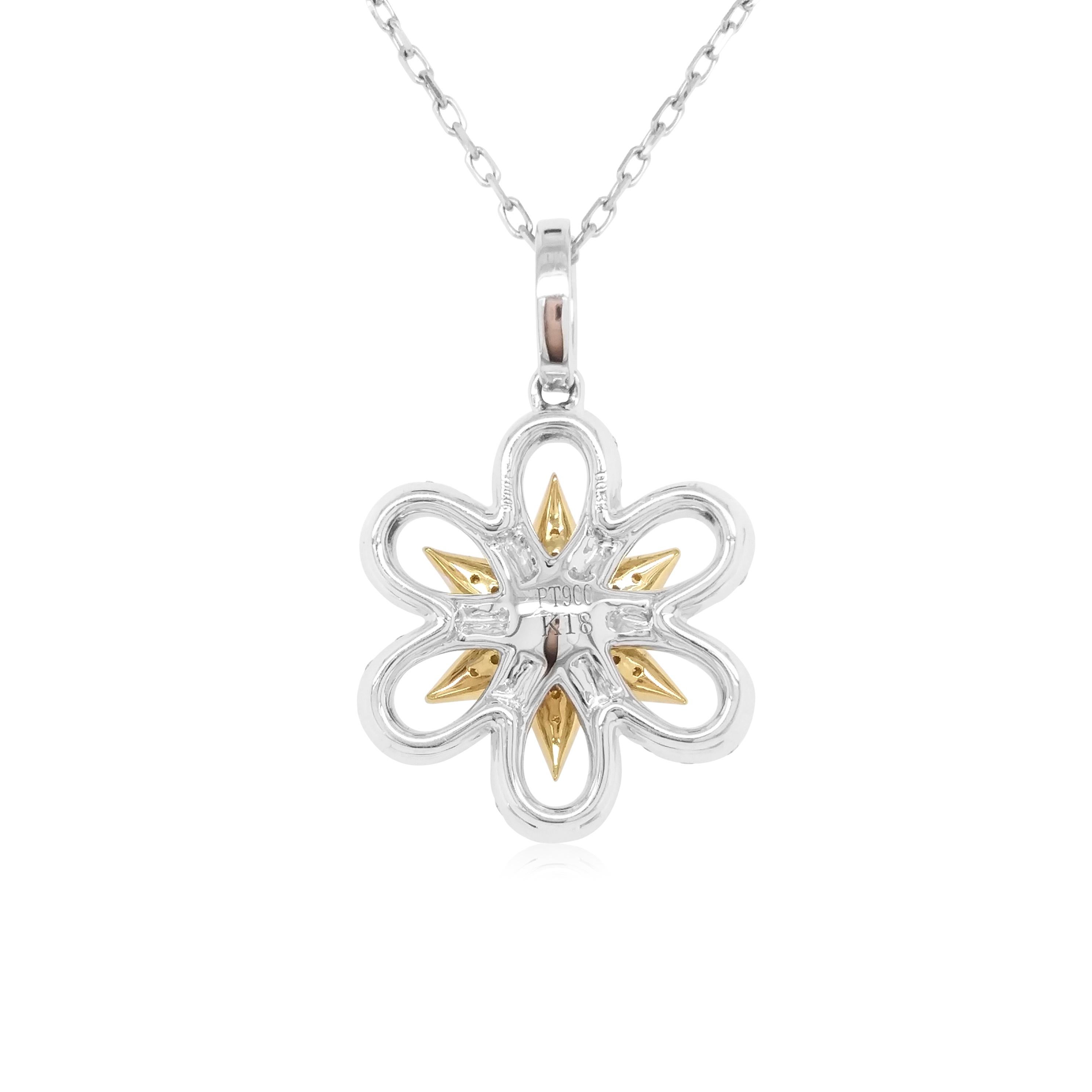 Contemporain Collier pendentif en platine avec diamants jaunes et diamants blancs en vente