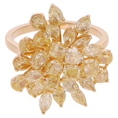 Anello cocktail con diamante giallo