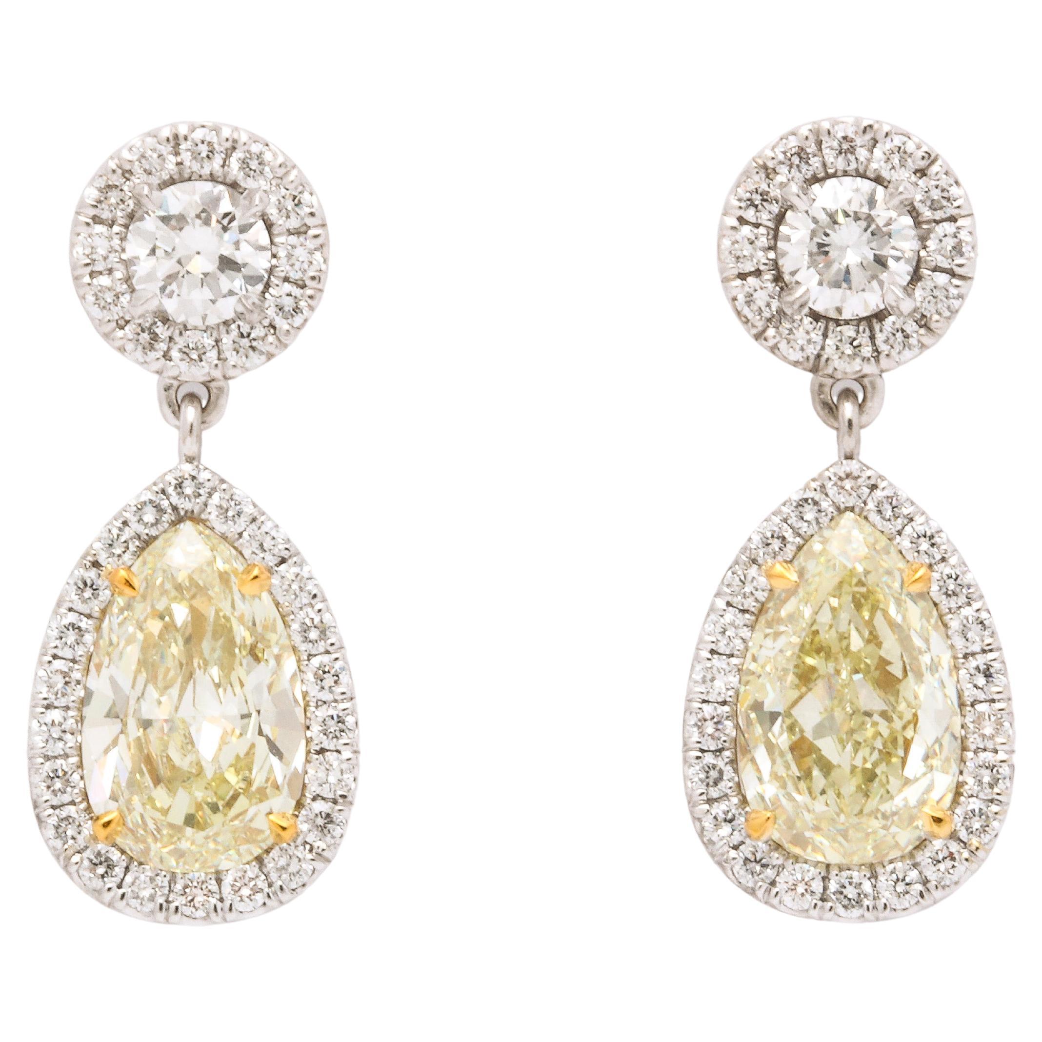 Yellow Diamond Dangle Drop Earrings For Sale