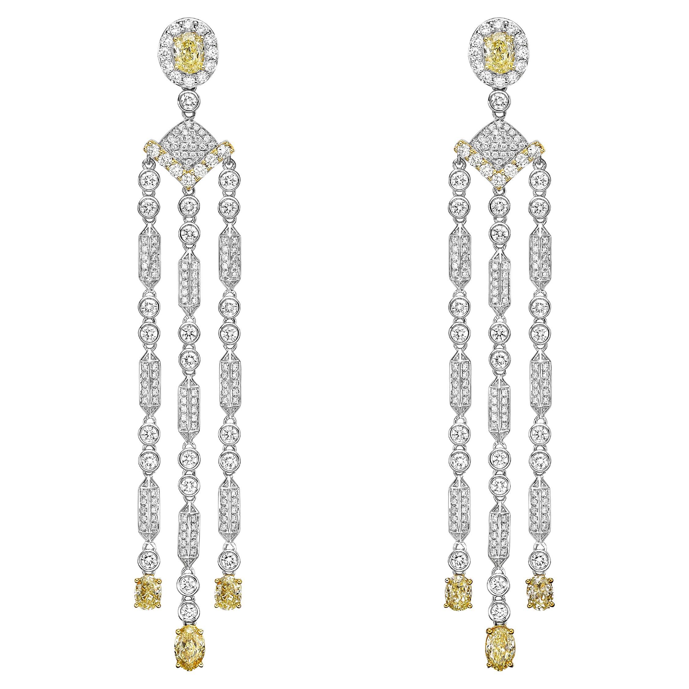 Yellow Diamond Dangle Earring in 18 Karat Yellow and White Gold For Sale