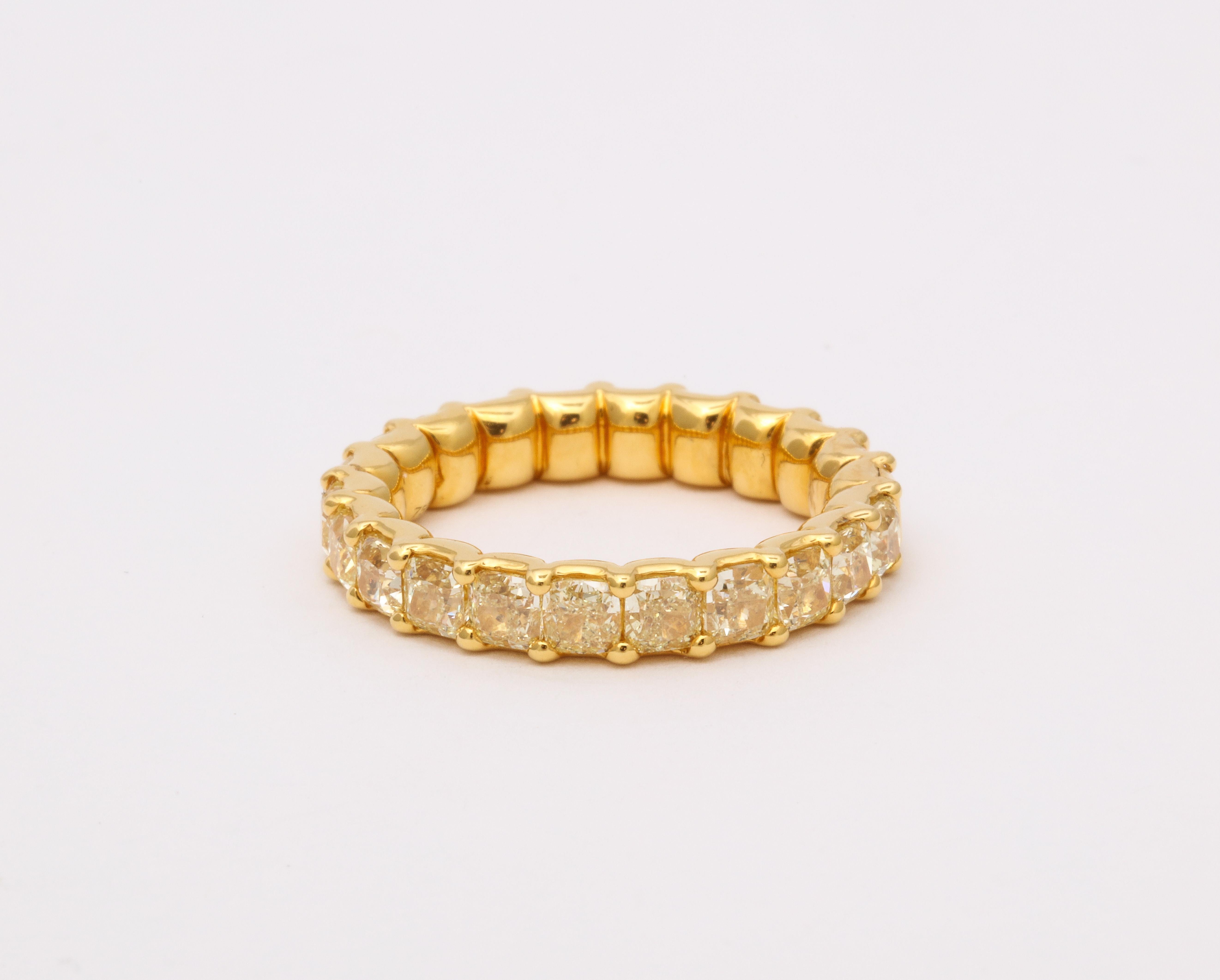Yellow Diamond Eternity Band  In New Condition For Sale In New York, NY