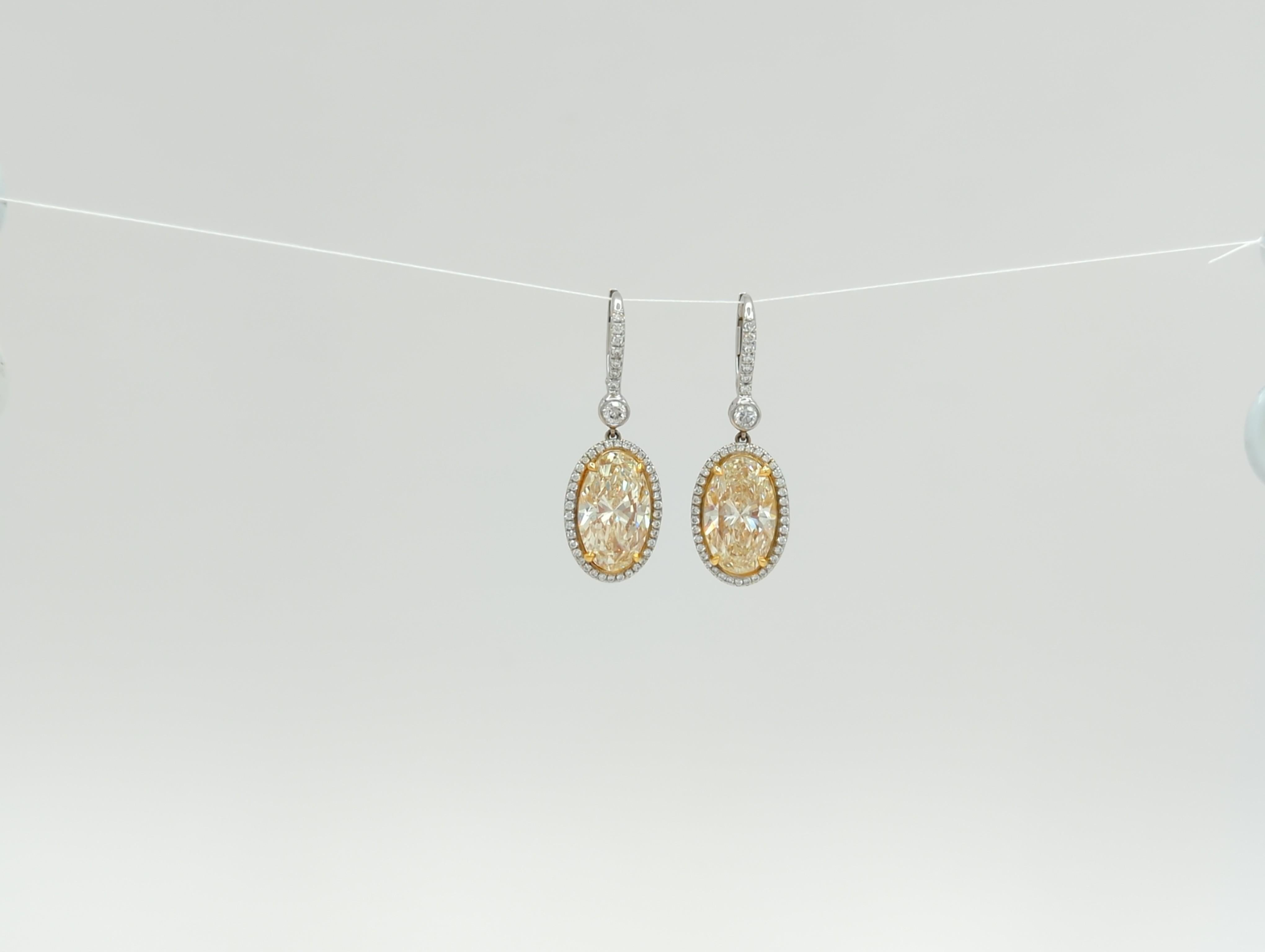 Yellow Diamond Oval Dangle Earrings in 18K 2 Tone Gold For Sale 1