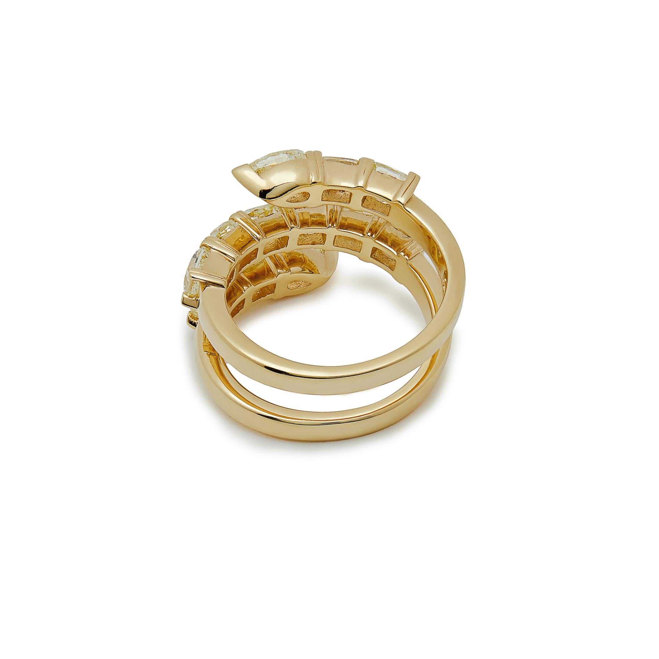 da uomo o donna Anello Twist con diamante giallo in vendita