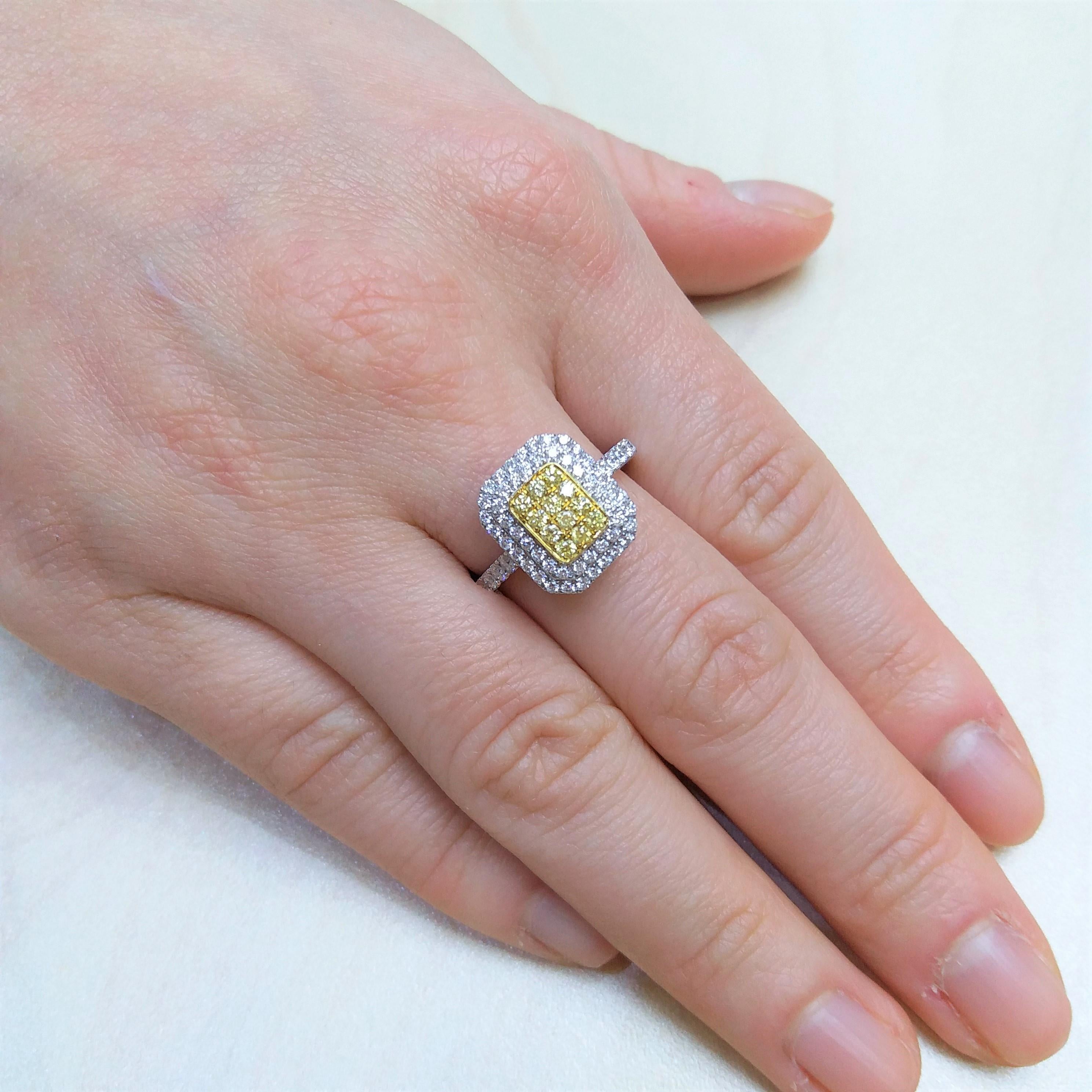 Anello nuziale in platino con diamante giallo e diamante bianco in vendita 1