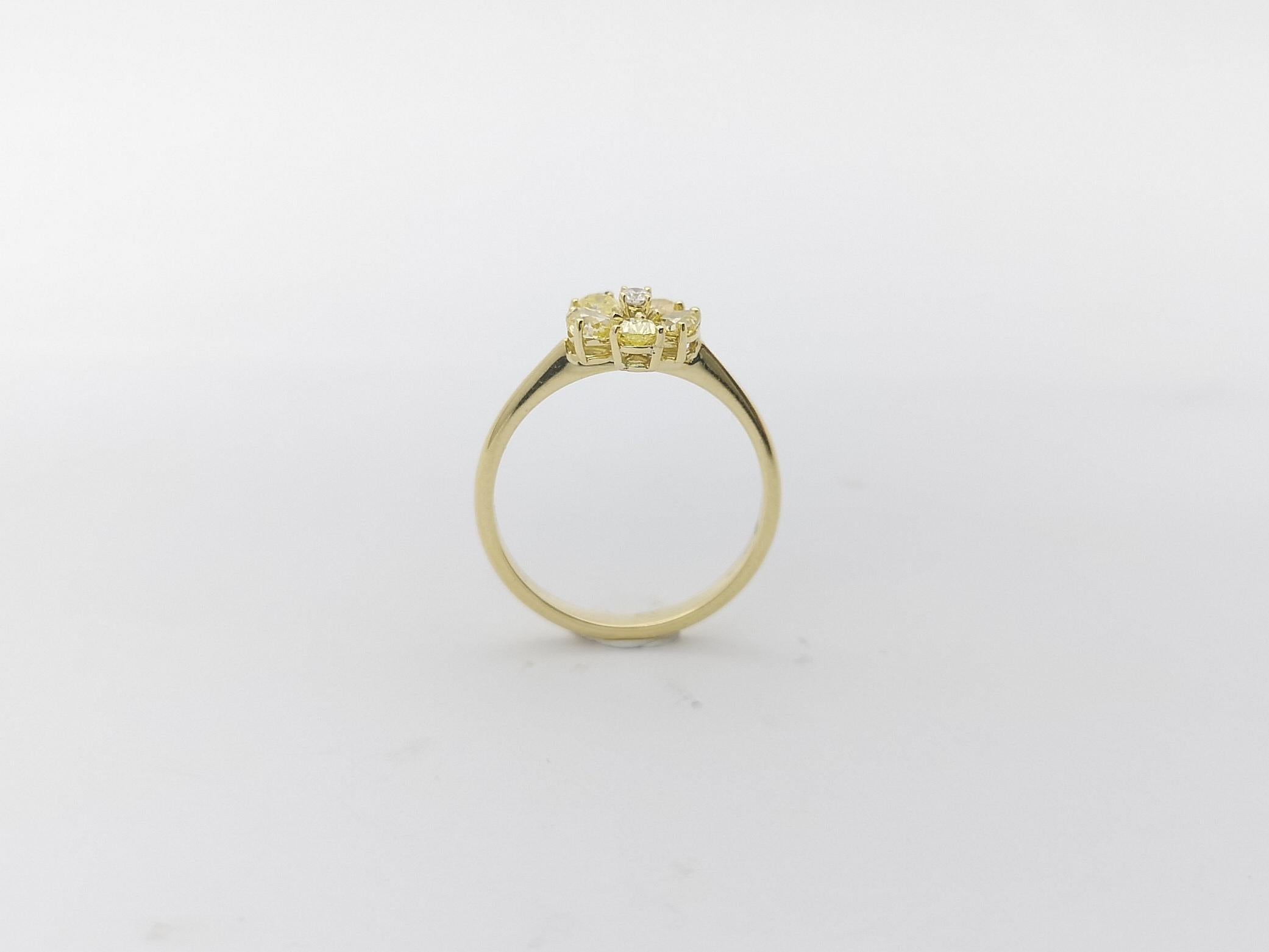 Yellow Diamond with Diamond Ring Set in 18K Gold Settings For Sale 6