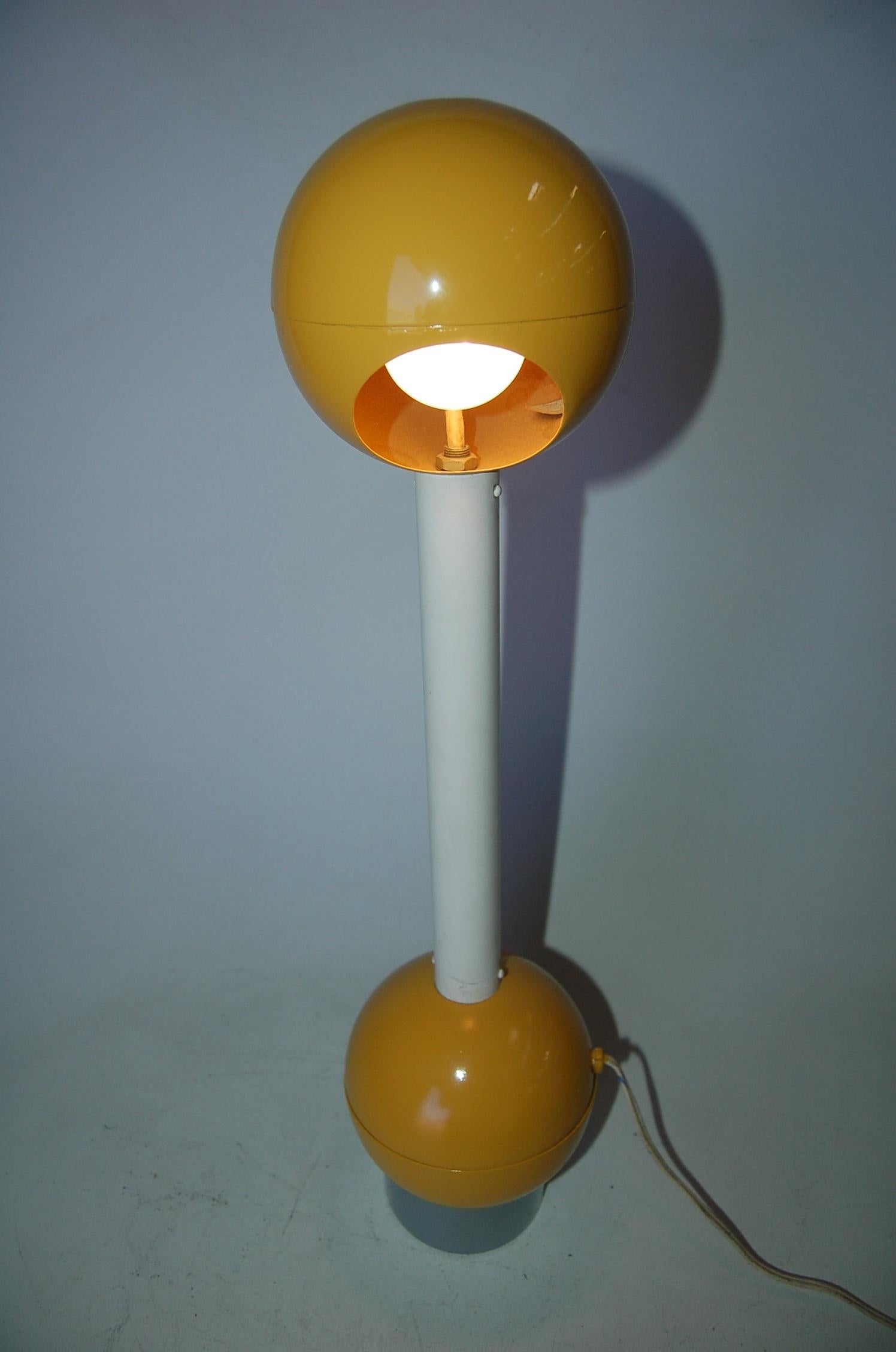 Yellow Double Ball Barbell Desk Table Lamp by George Kovacs For Sale 2
