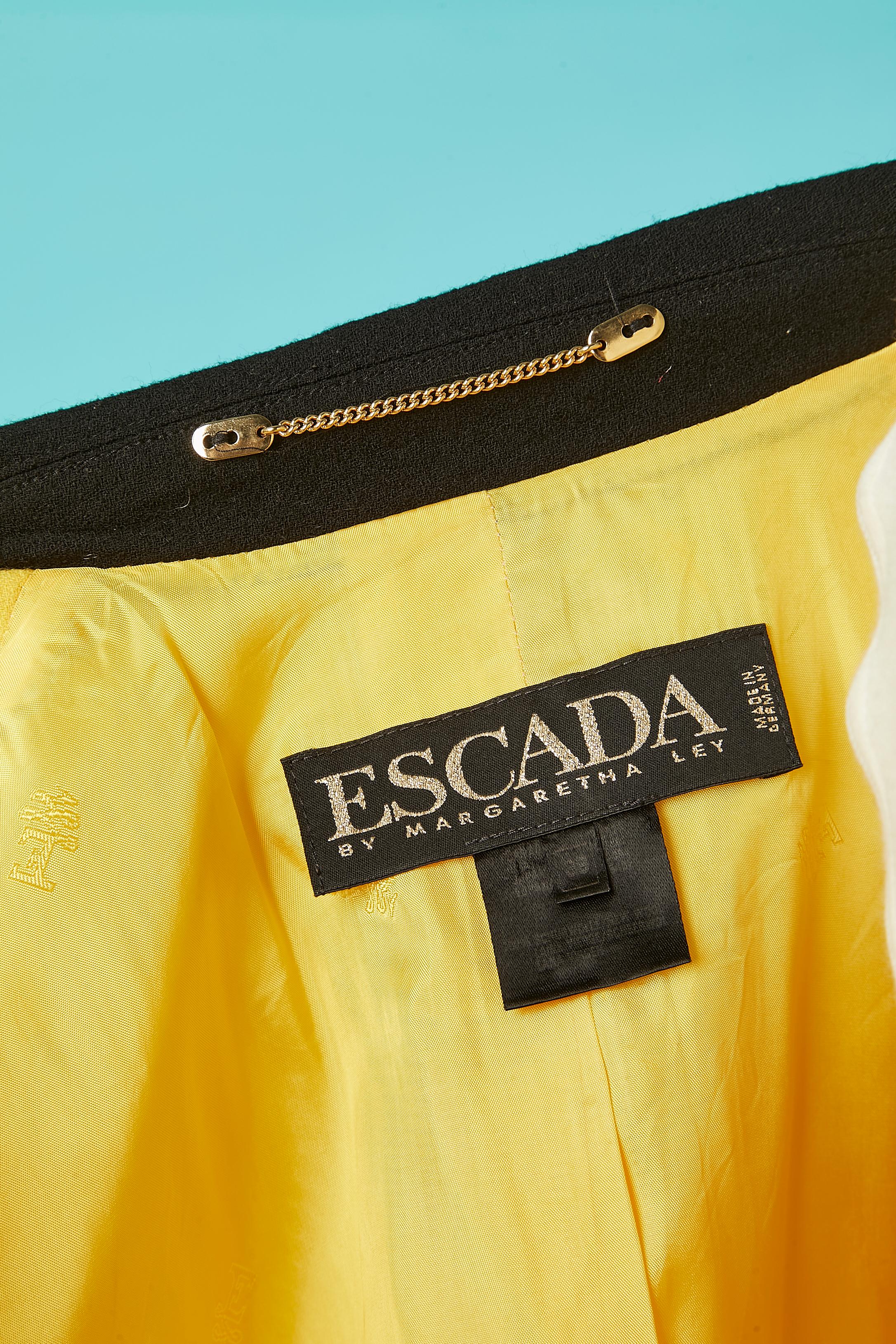 Yellow double-breasted blazer with black details Escada by Margaretha LEY  For Sale 2