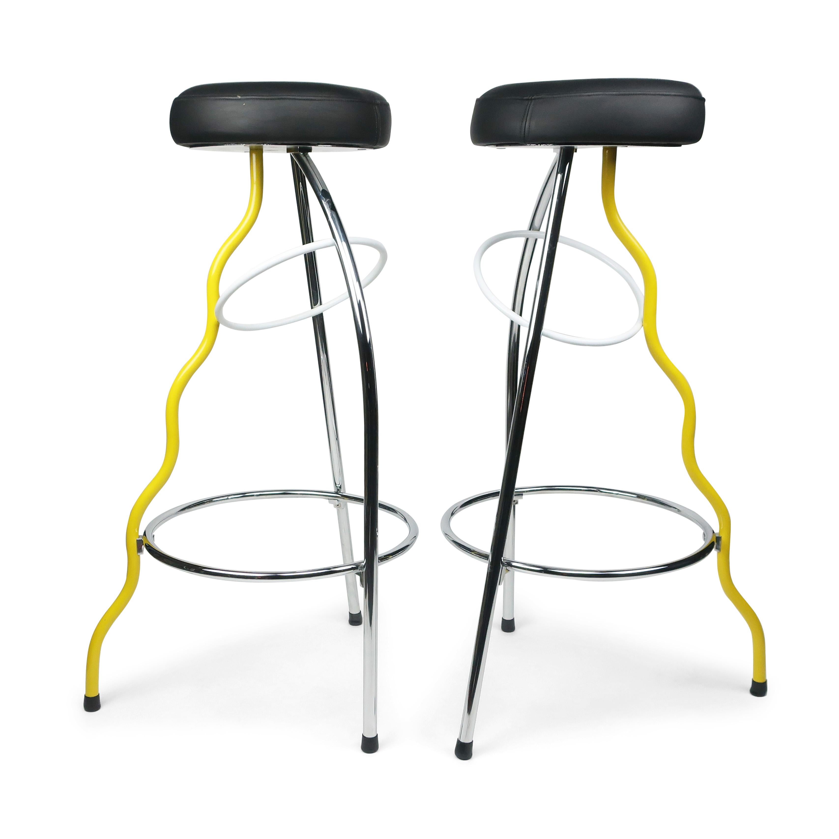 Yellow Duplex Bar Stool by Javier Mariscal for BD Barcelona In Good Condition In Brooklyn, NY