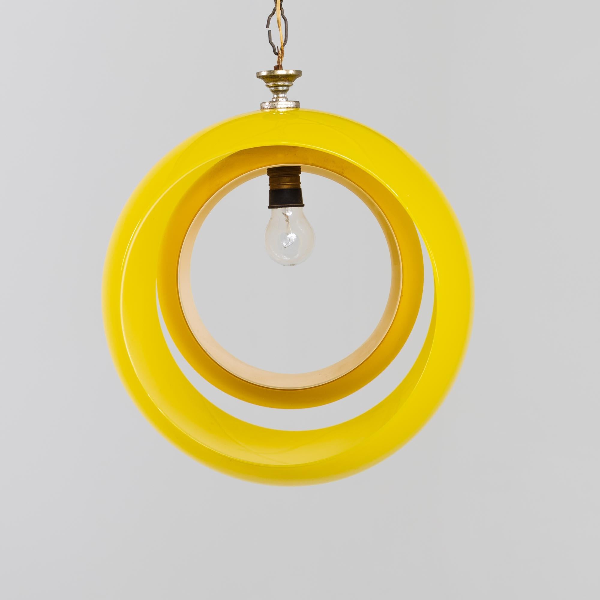 Mid-Century Modern Yellow Eclisse Hanging Lamp by Carlo Nason for Mazzega, Italy, 1960s For Sale