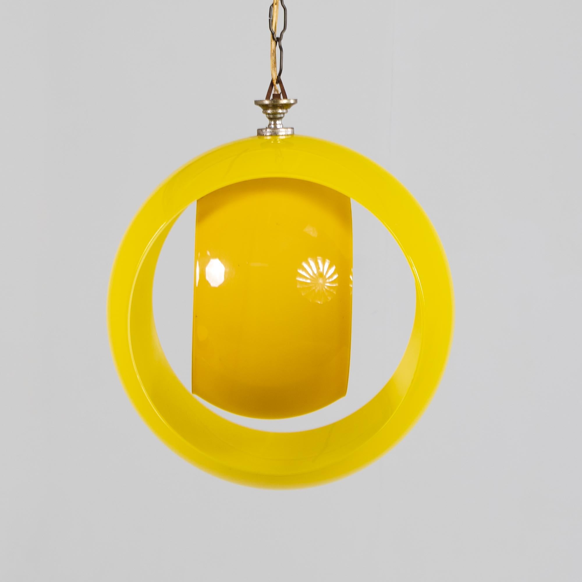 Yellow Eclisse Hanging Lamp by Carlo Nason for Mazzega, Italy, 1960s For Sale 1