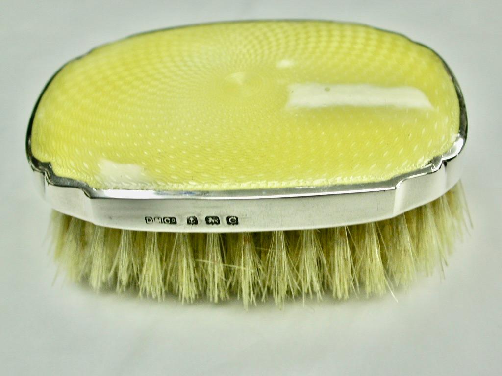 Yellow Enamel and Silver Childs Hairbrush with Comb, Dated 1927, Birmingham In Good Condition For Sale In London, GB