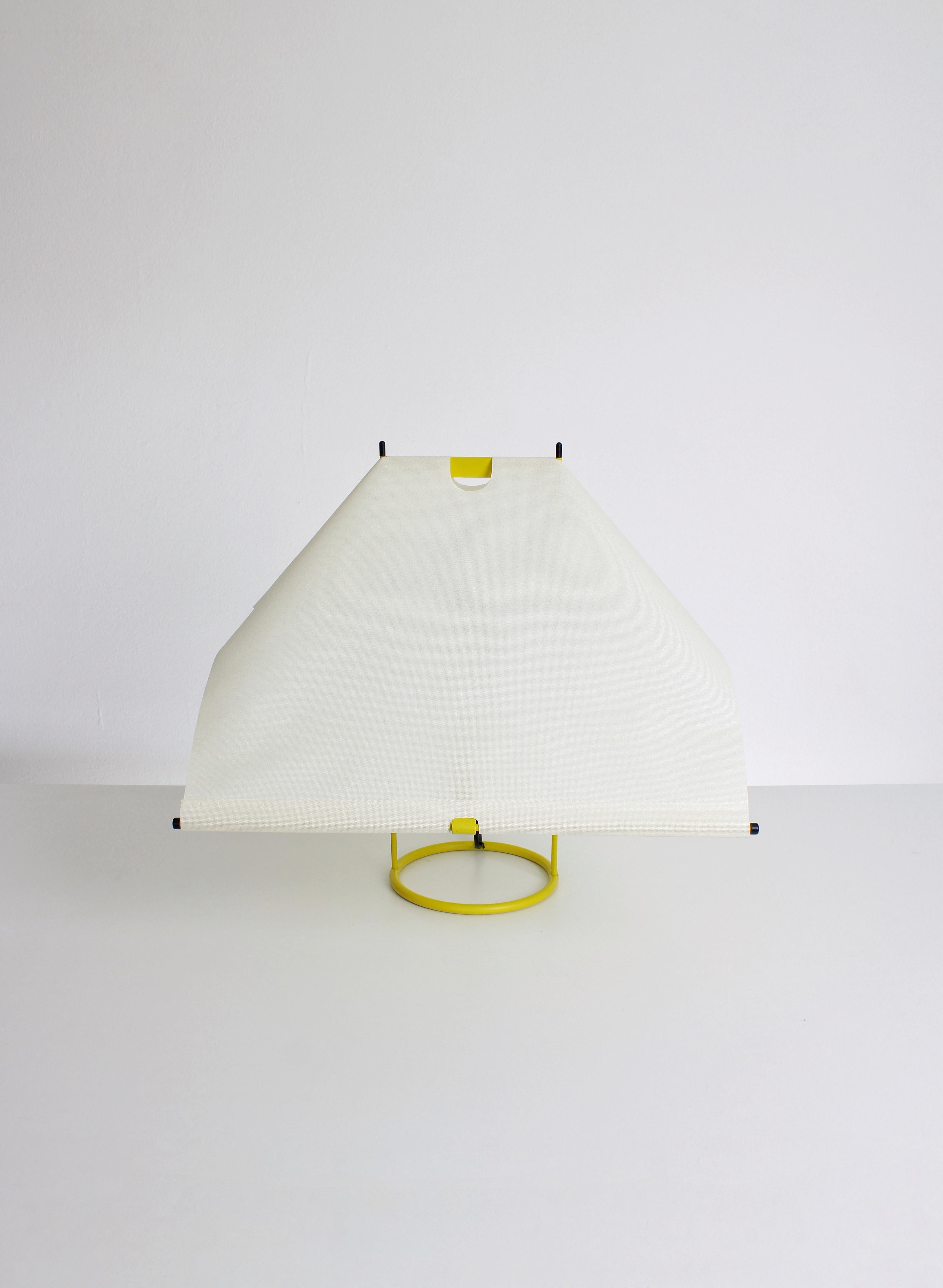 Yellow Falene Table Lamp by Piero De Martini for Arteluce, 1980 In Excellent Condition In UTRECHT, NL